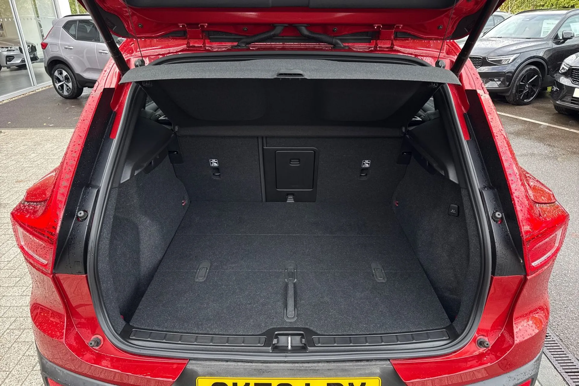 Volvo XC40 thumbnail image number 19