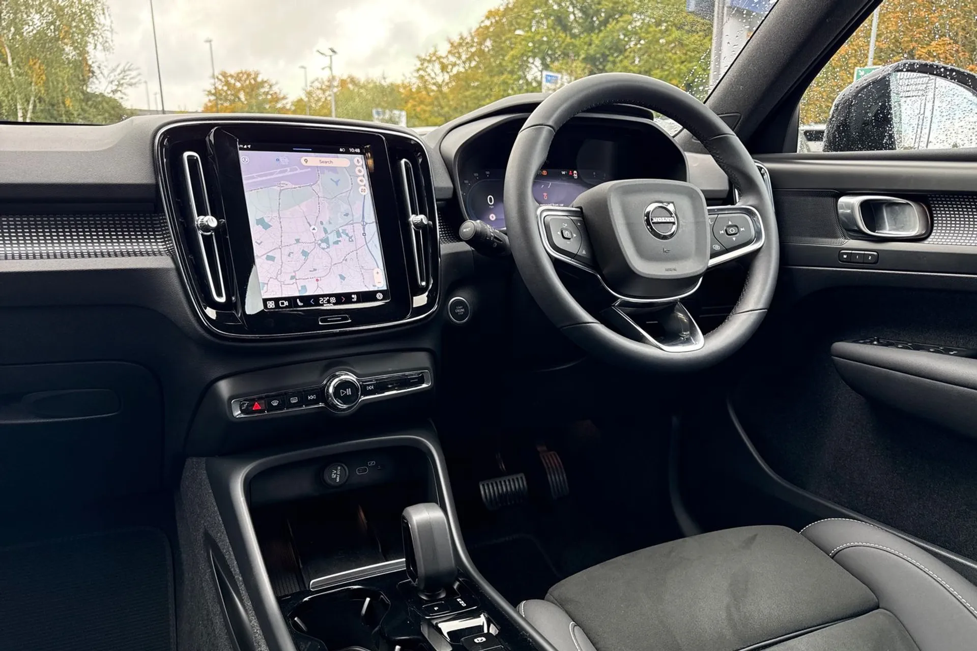 Volvo XC40 thumbnail image number 35