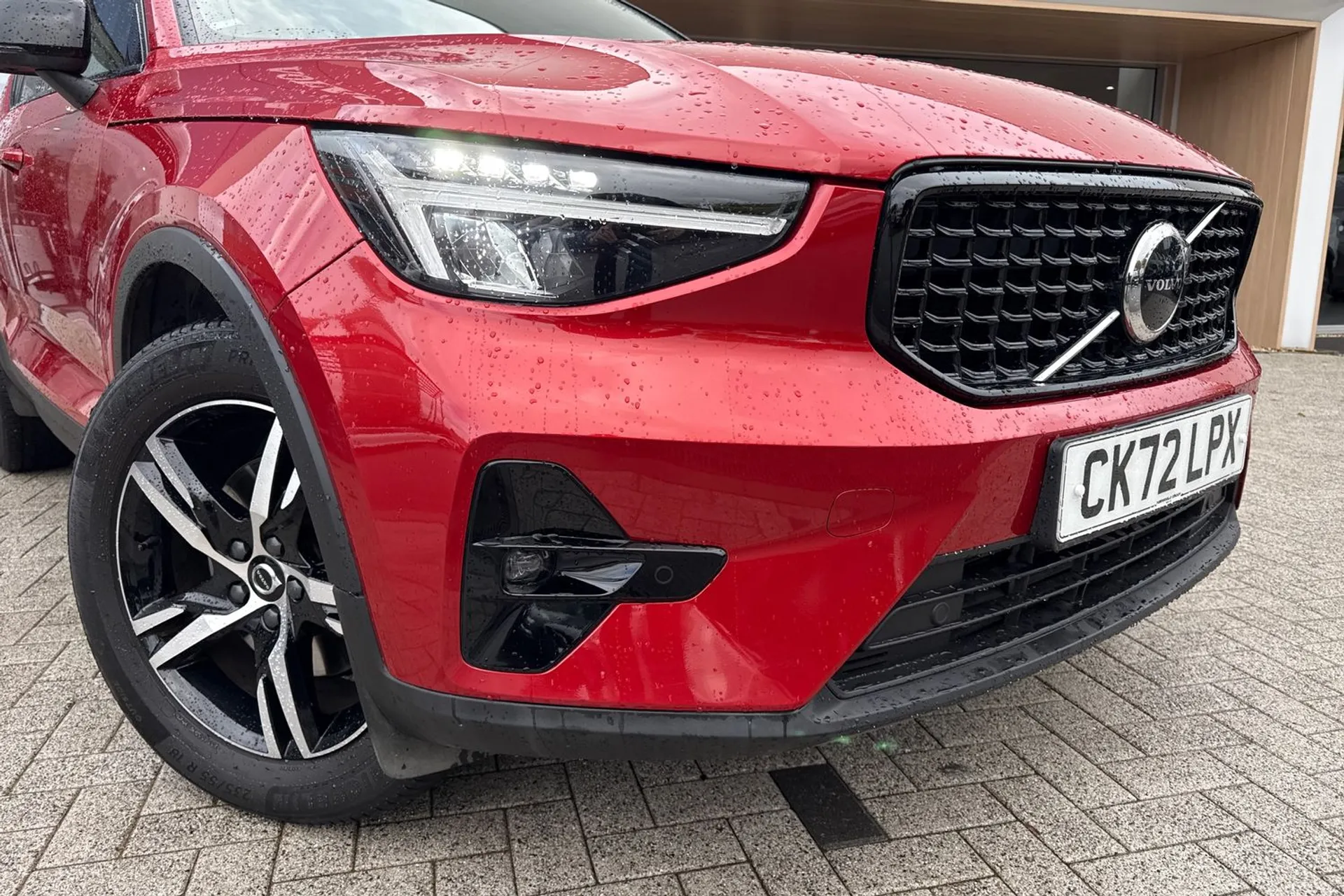 Volvo XC40 thumbnail image number 6