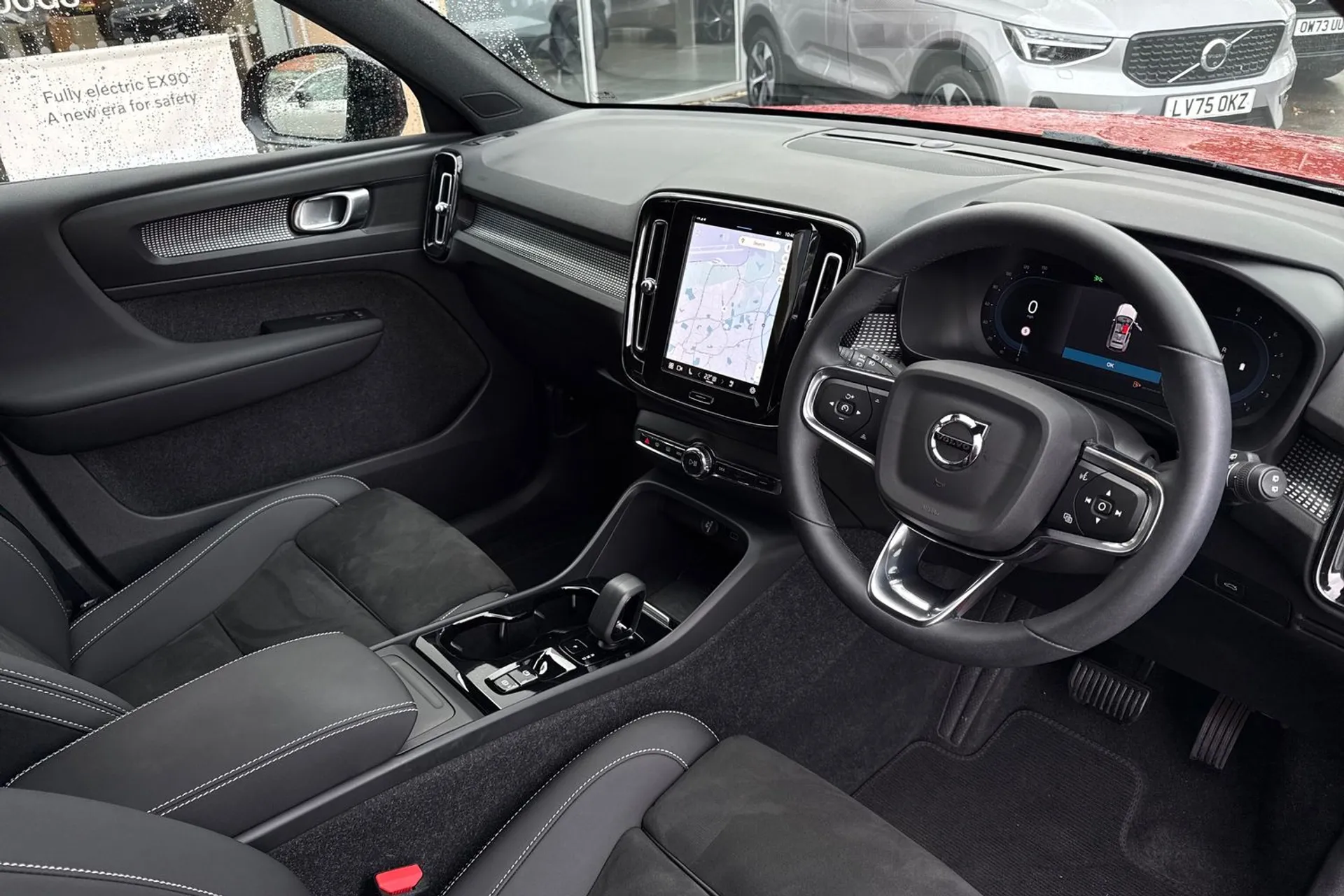 Volvo XC40 thumbnail image number 5