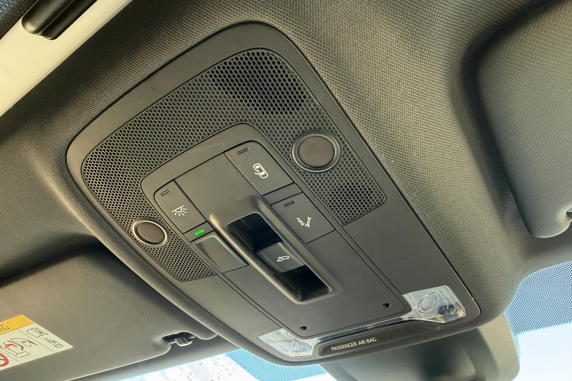 Audi A3 thumbnail image number 24