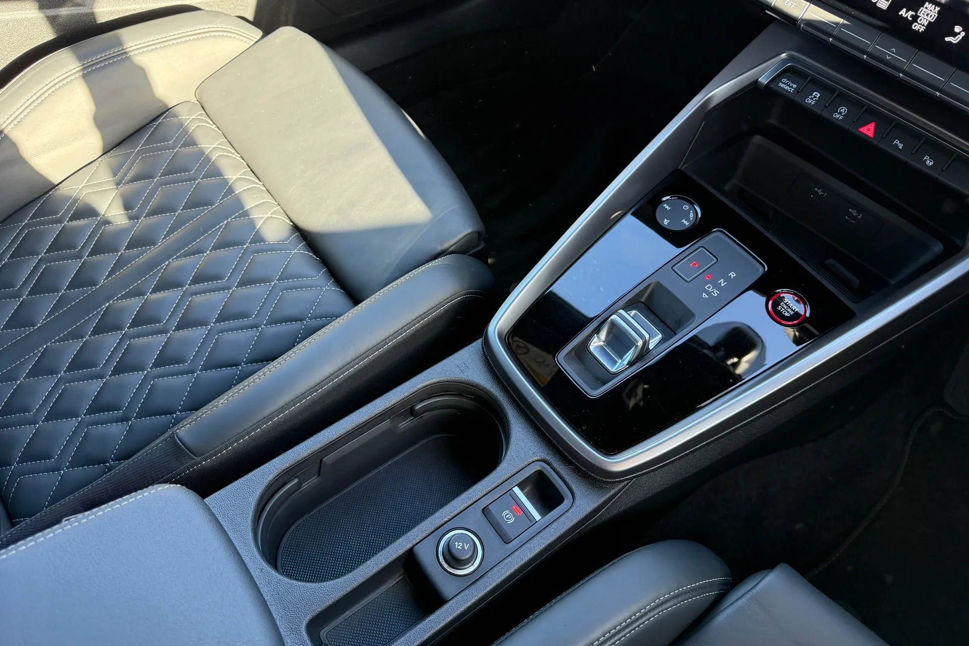 Audi A3 thumbnail image number 46