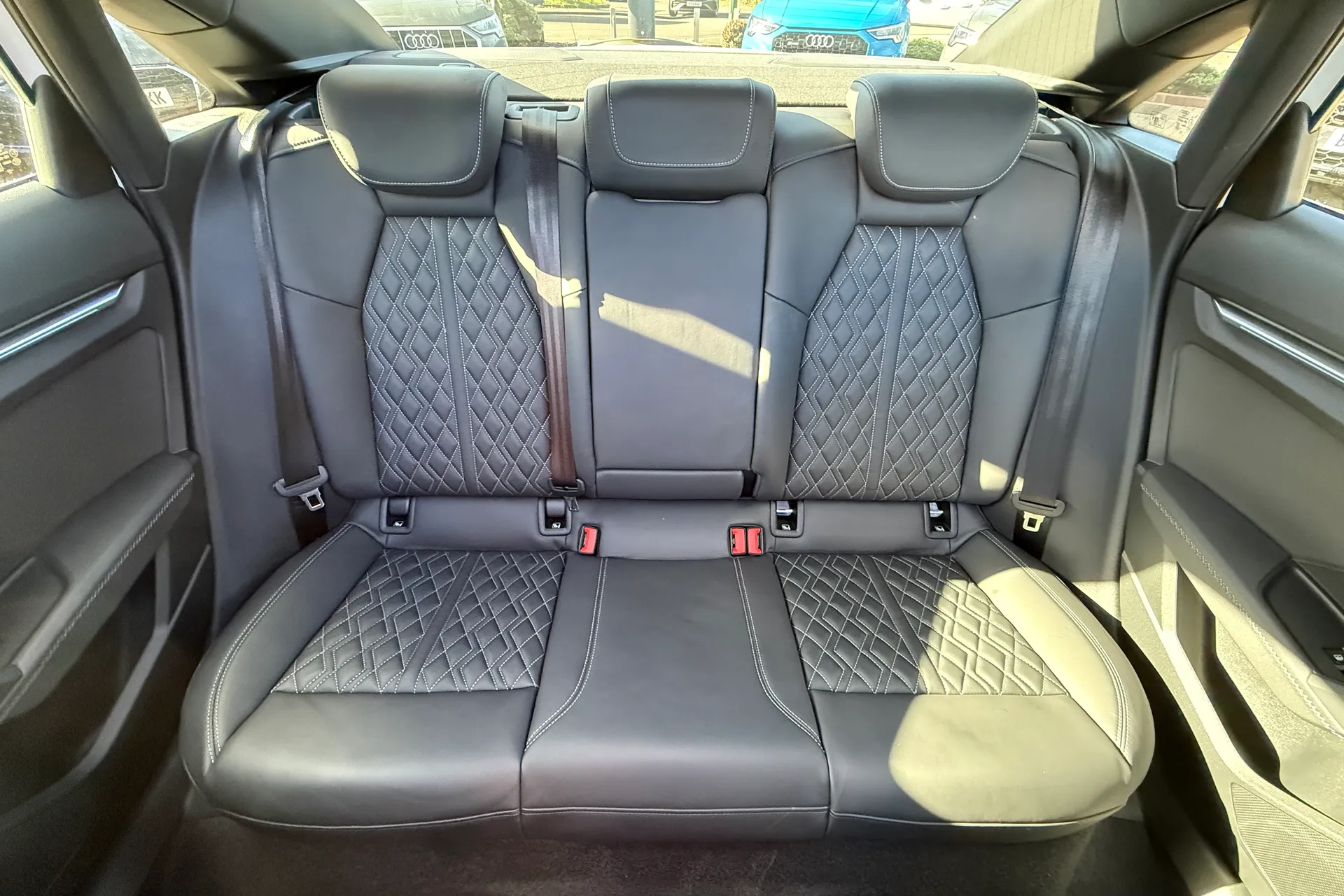 Audi A3 thumbnail image number 44