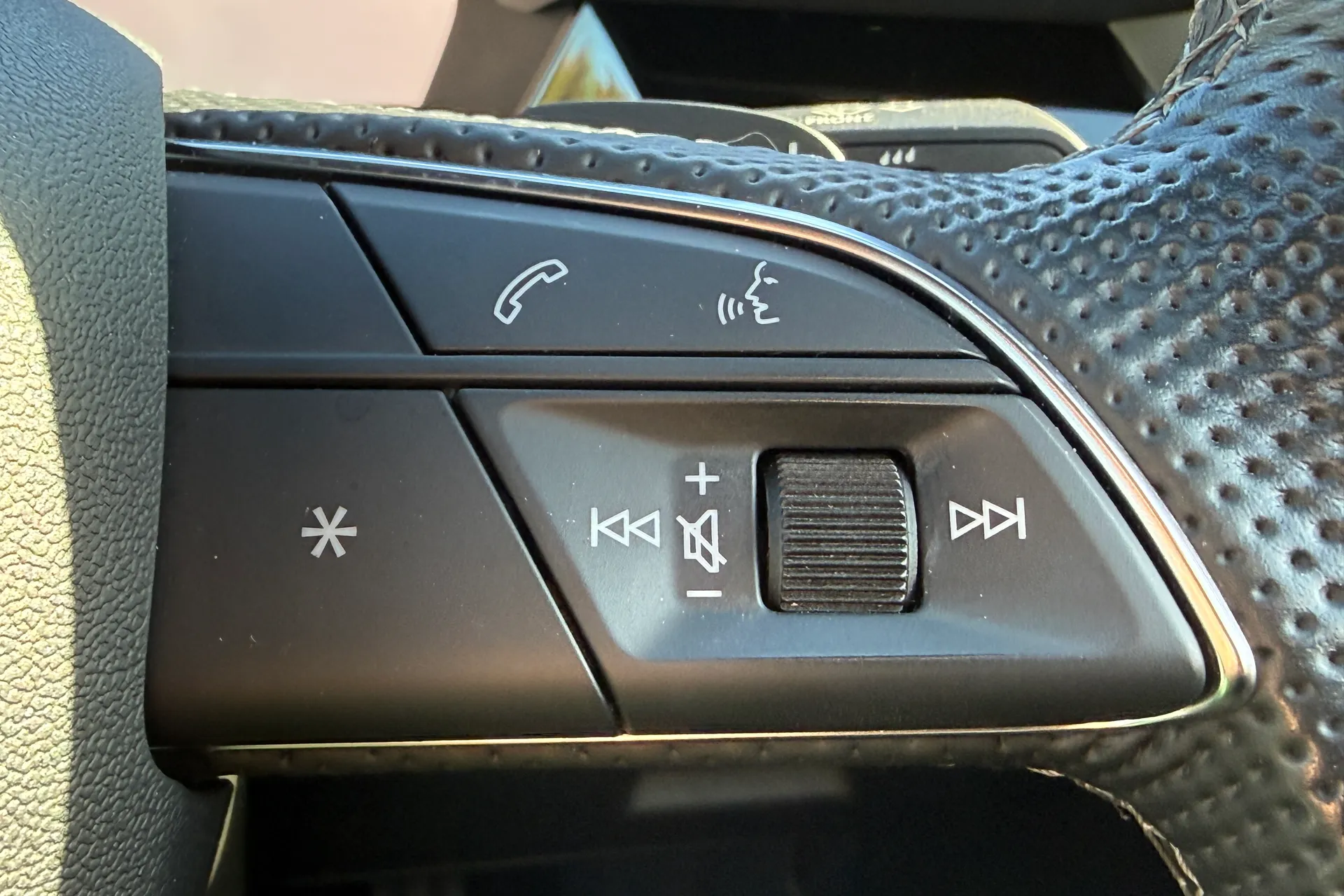 Audi A3 thumbnail image number 26