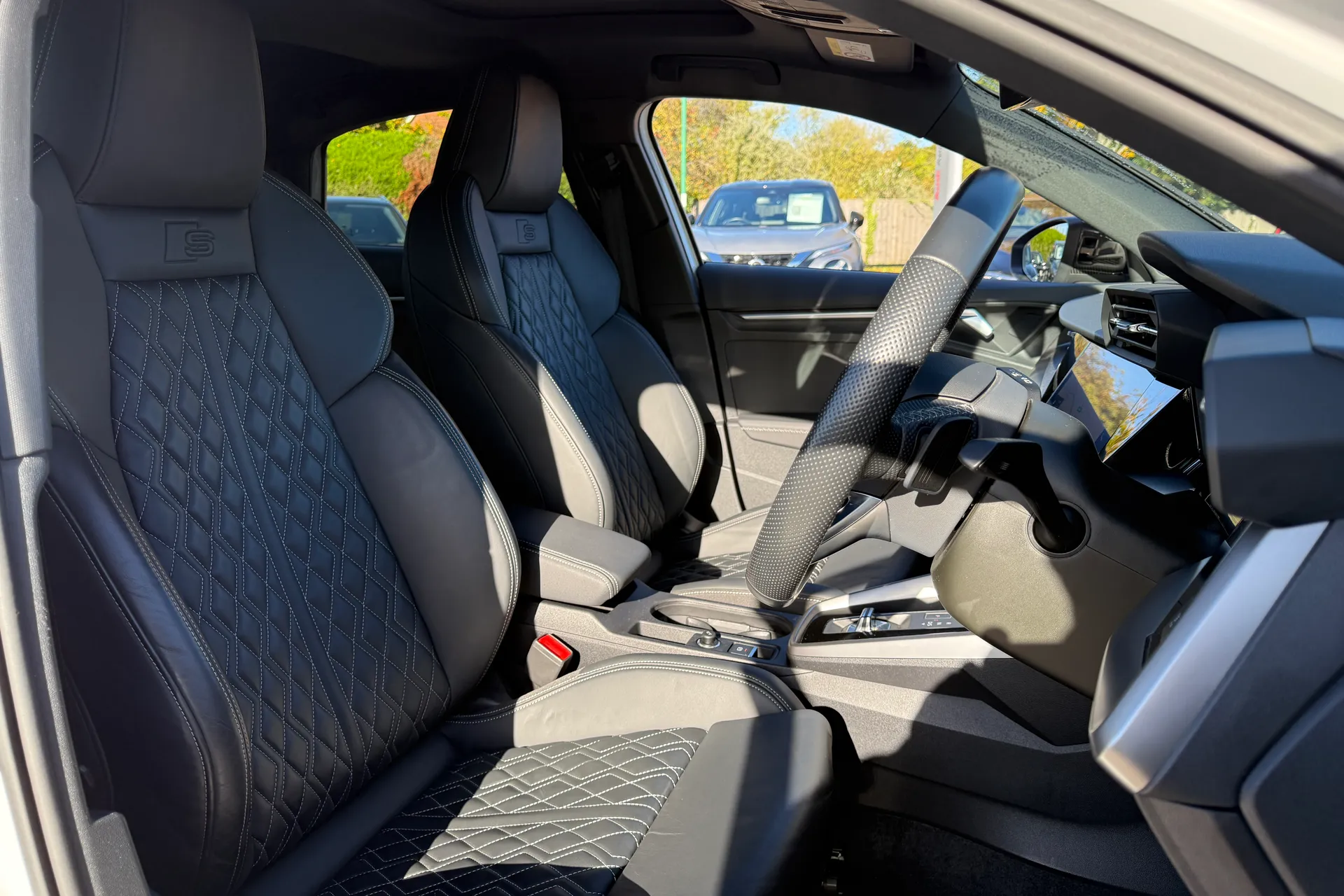 Audi A3 thumbnail image number 31