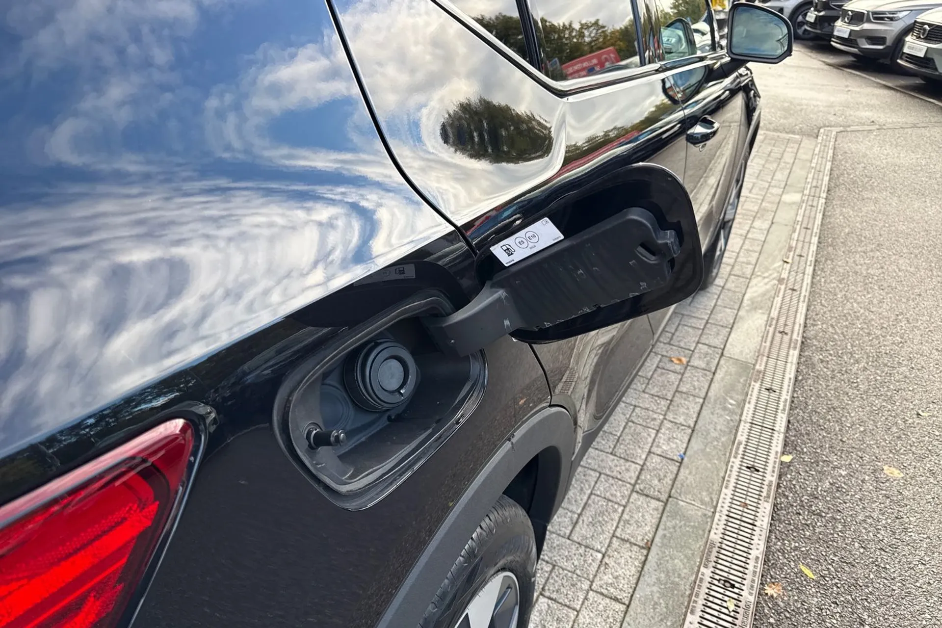 Volvo XC40 thumbnail image number 19