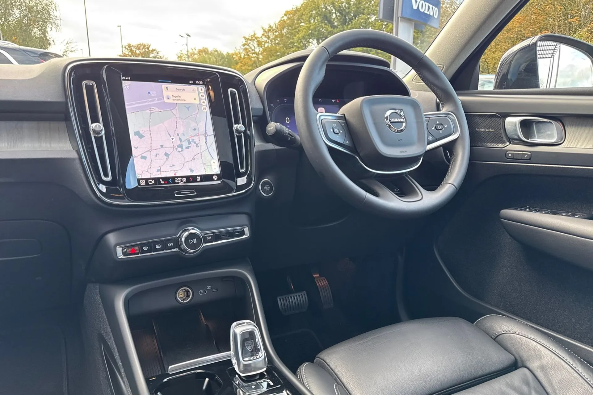 Volvo XC40 thumbnail image number 35