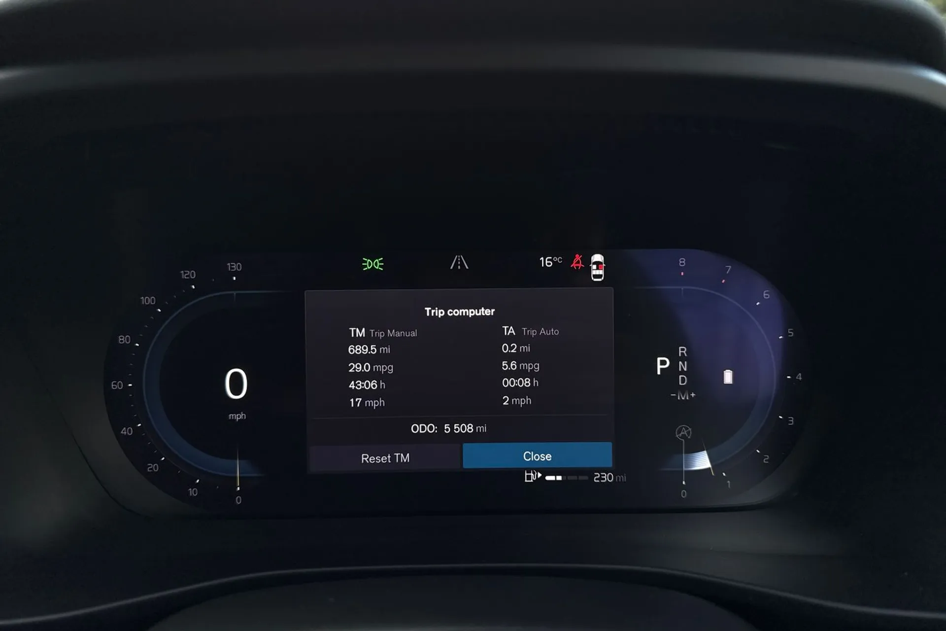 Volvo XC40 thumbnail image number 44