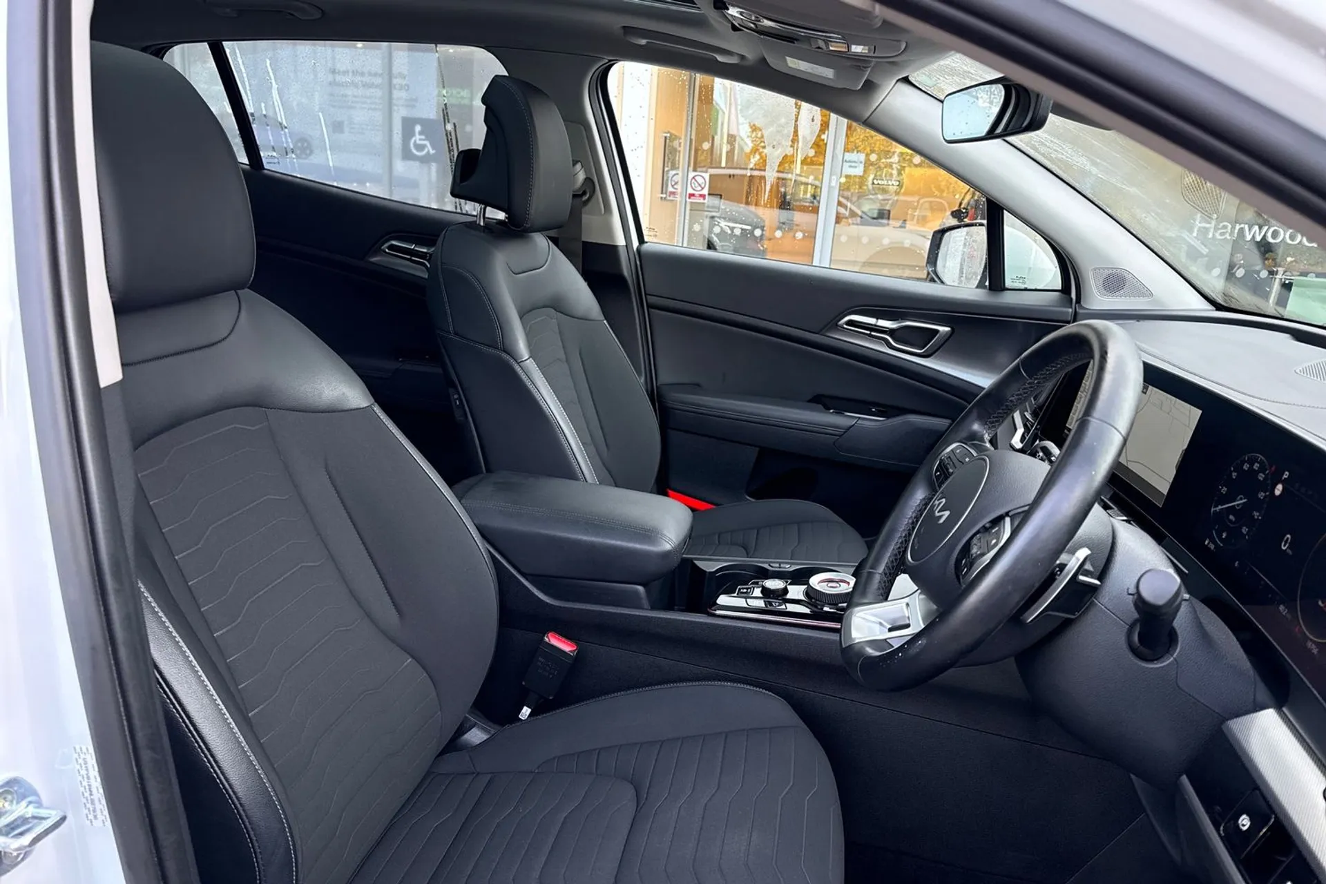 KIA SPORTAGE thumbnail image number 26