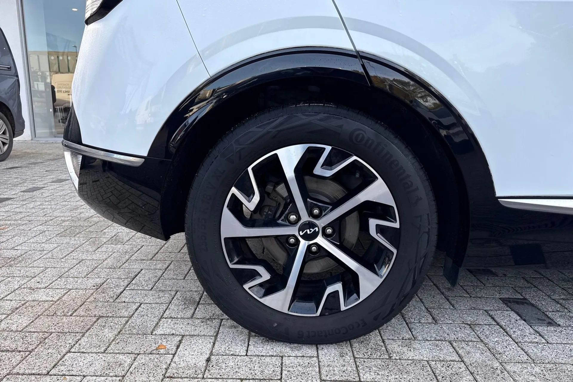 KIA SPORTAGE thumbnail image number 14