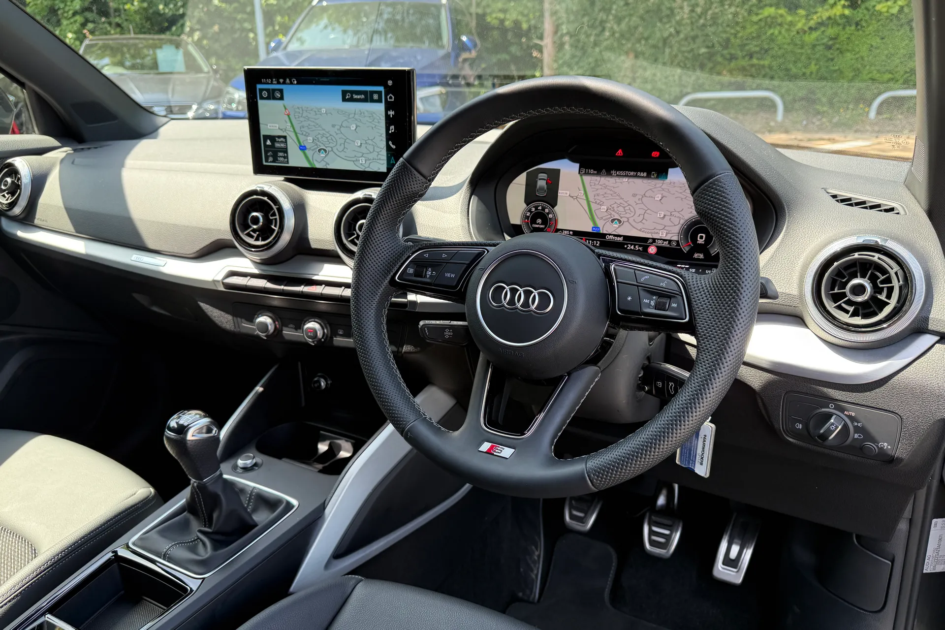 Audi Q2 thumbnail image number 28