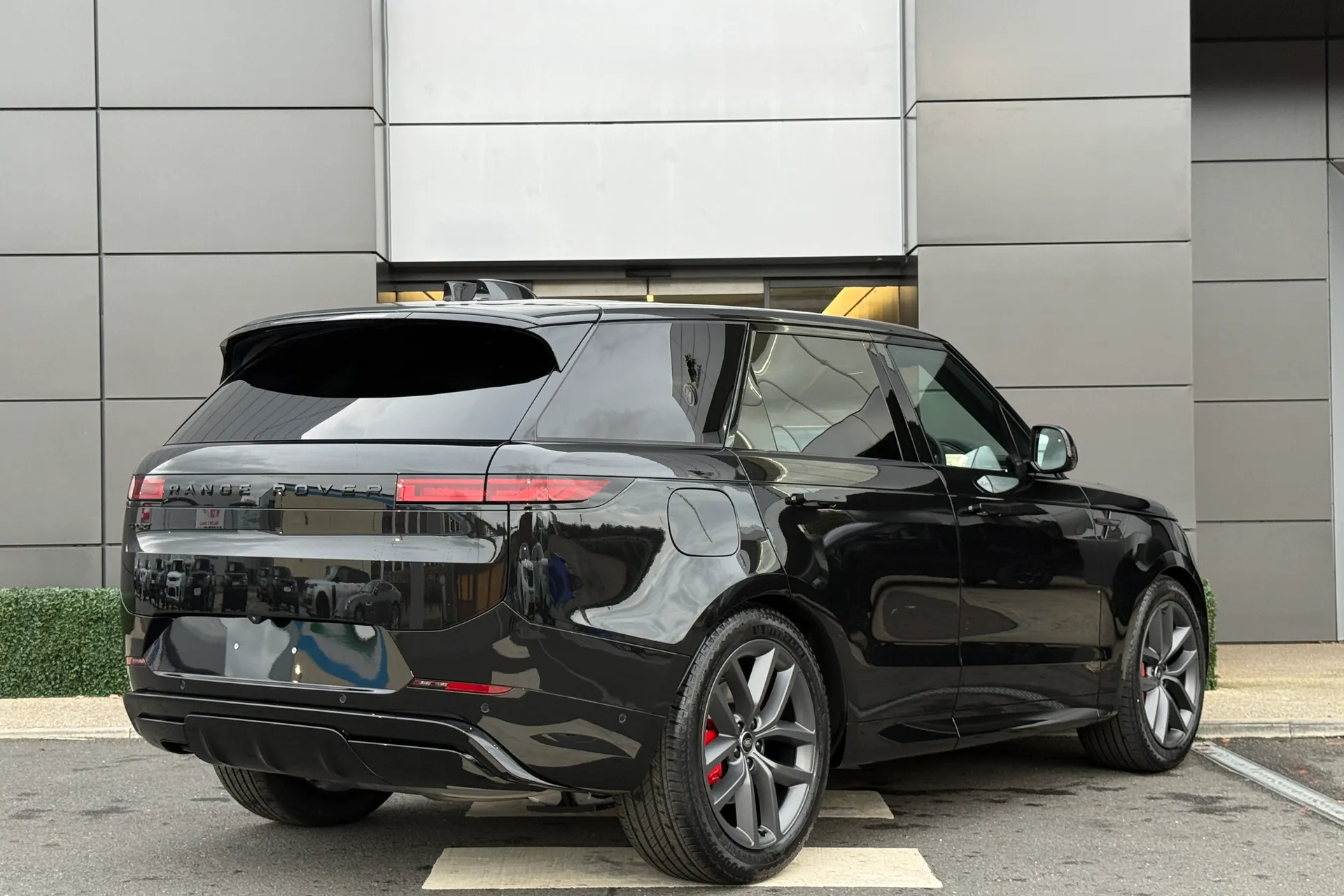 LAND ROVER RANGE ROVER SPORT thumbnail image number 11