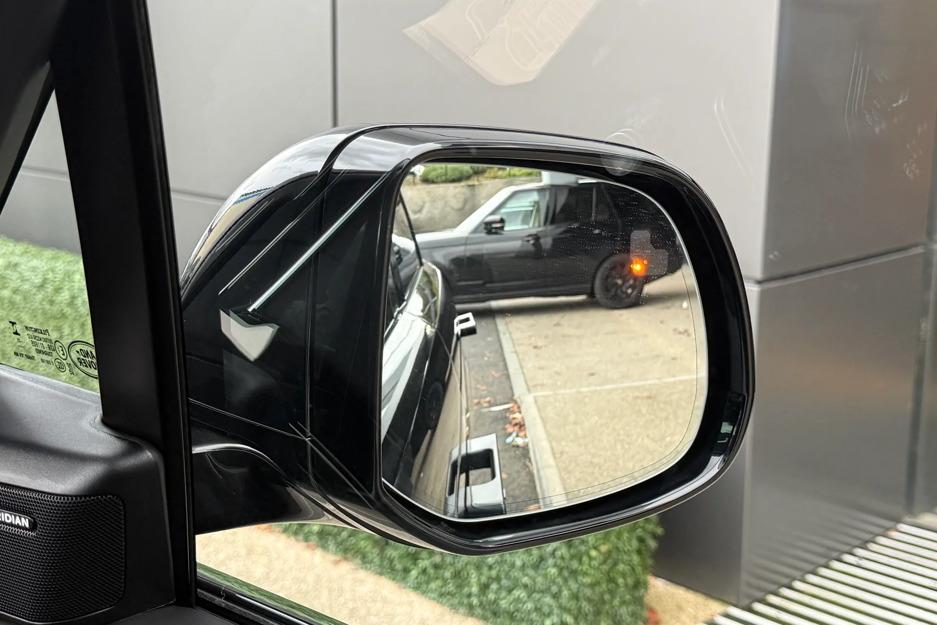 LAND ROVER RANGE ROVER SPORT thumbnail image number 12