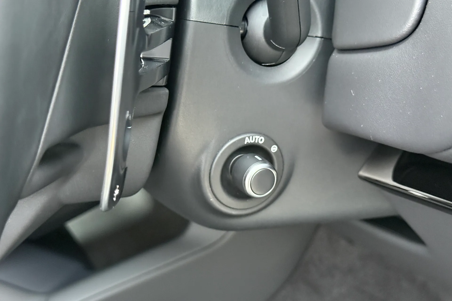 LAND ROVER RANGE ROVER SPORT thumbnail image number 19