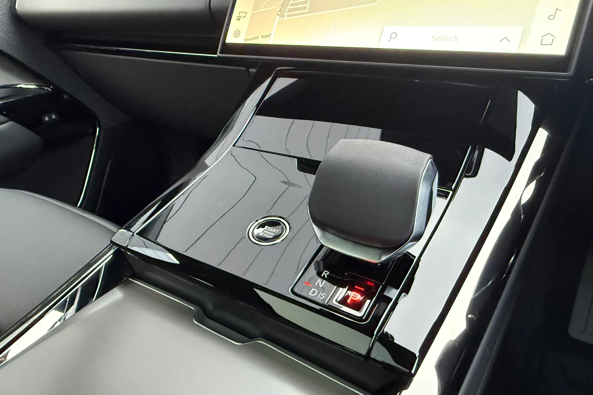 LAND ROVER RANGE ROVER SPORT thumbnail image number 60