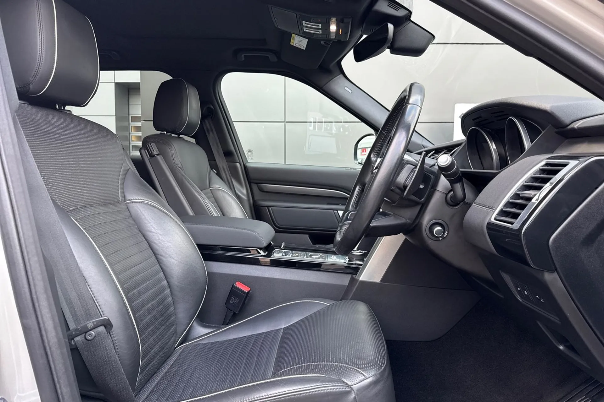 LAND ROVER DISCOVERY thumbnail image number 20