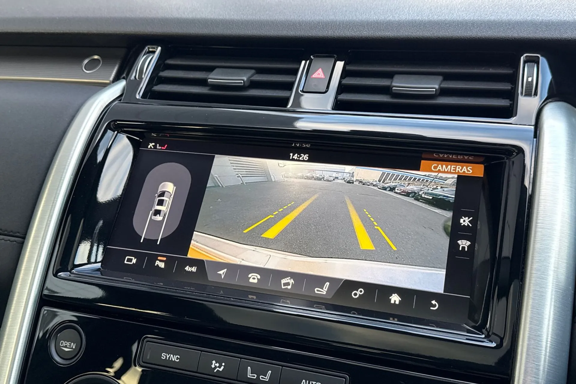 LAND ROVER DISCOVERY thumbnail image number 6