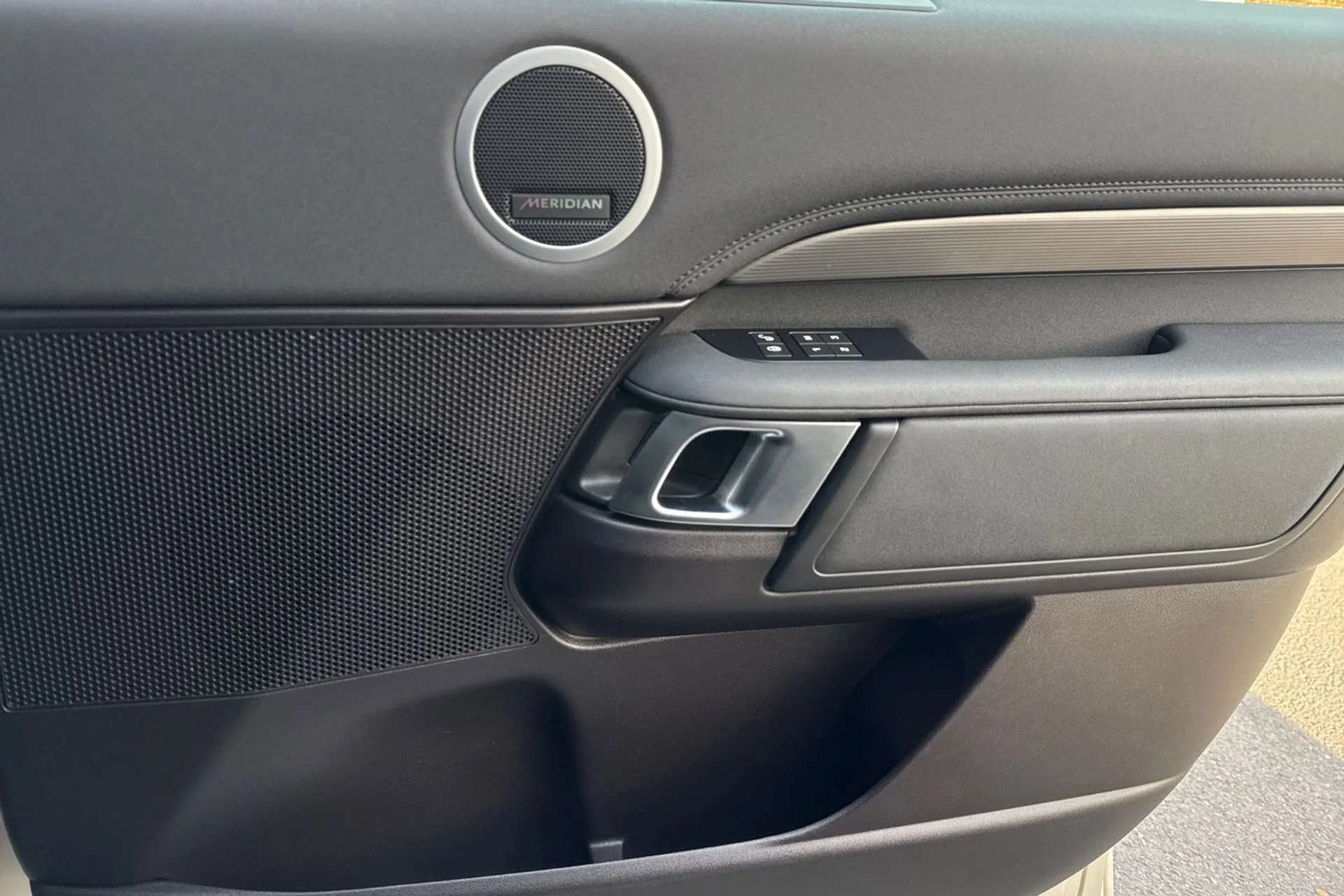 LAND ROVER DISCOVERY thumbnail image number 52