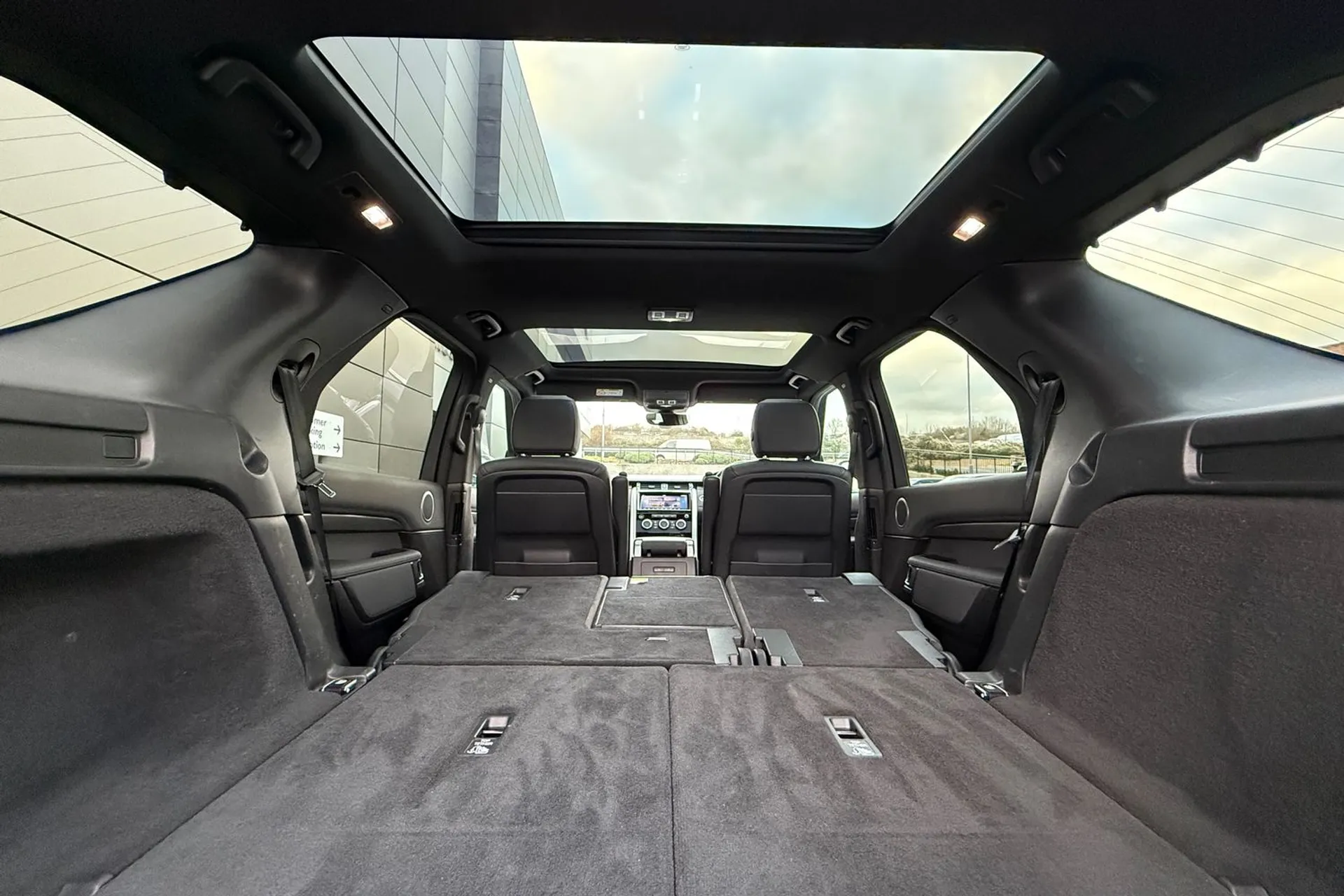 LAND ROVER DISCOVERY thumbnail image number 36