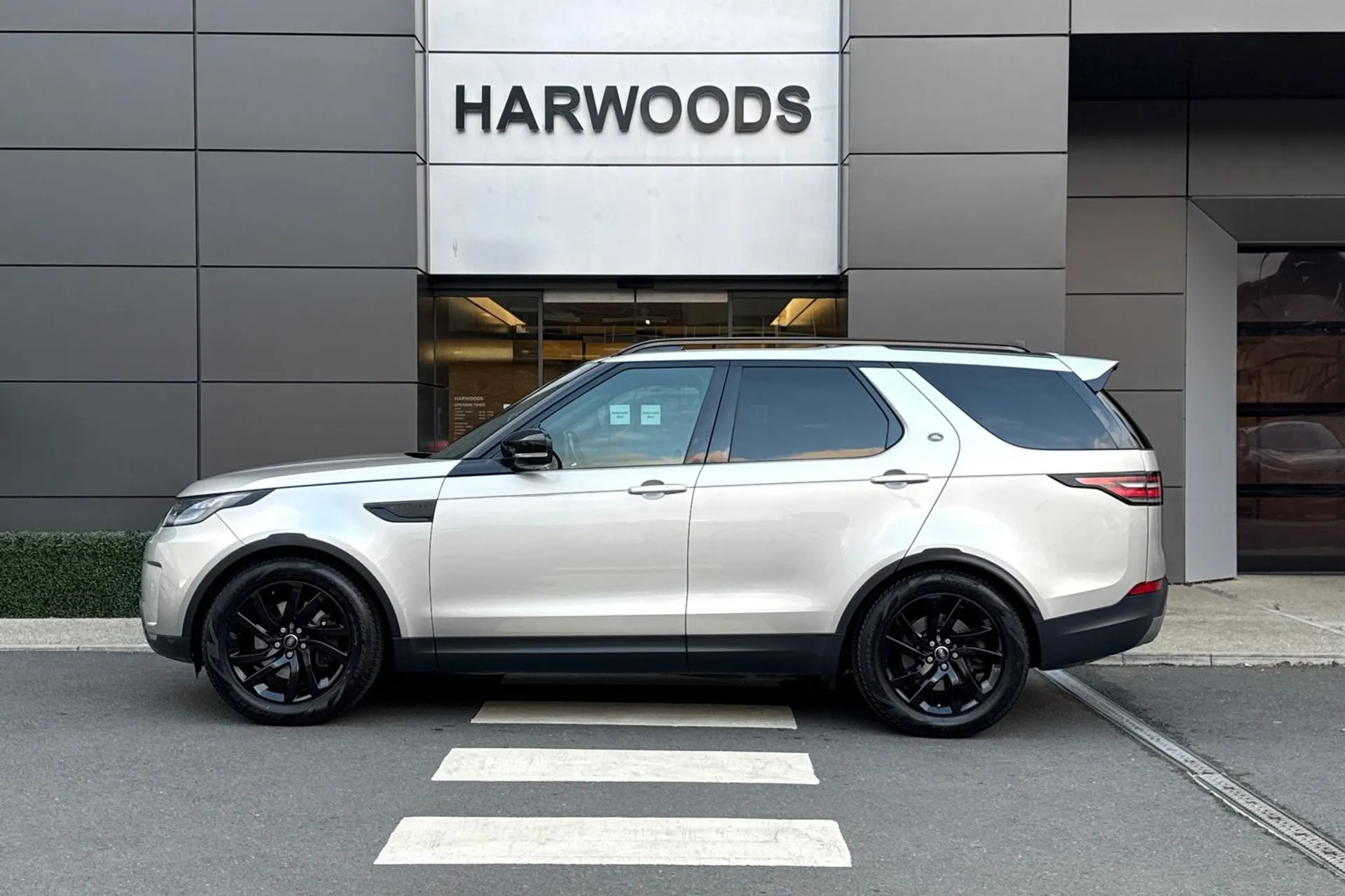 LAND ROVER DISCOVERY thumbnail image number 13