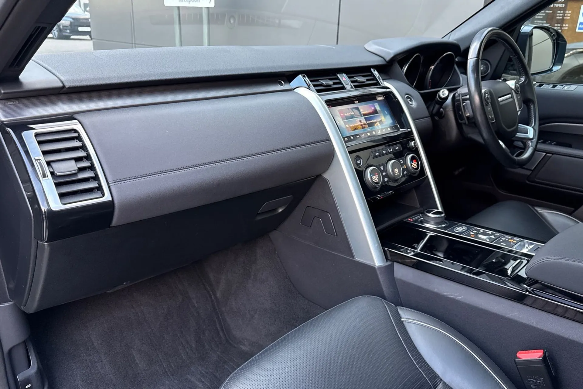 LAND ROVER DISCOVERY thumbnail image number 41