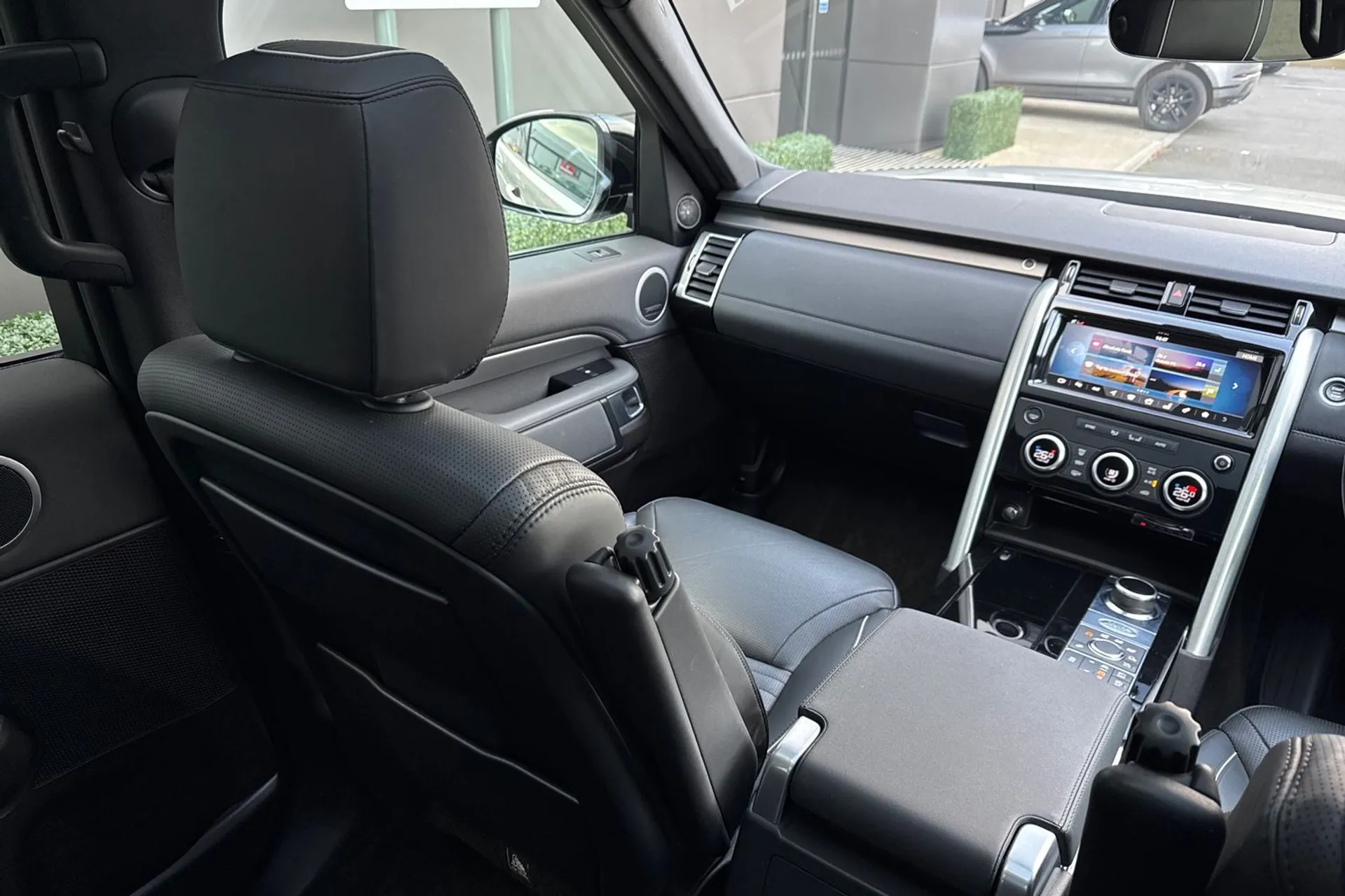 LAND ROVER DISCOVERY thumbnail image number 45