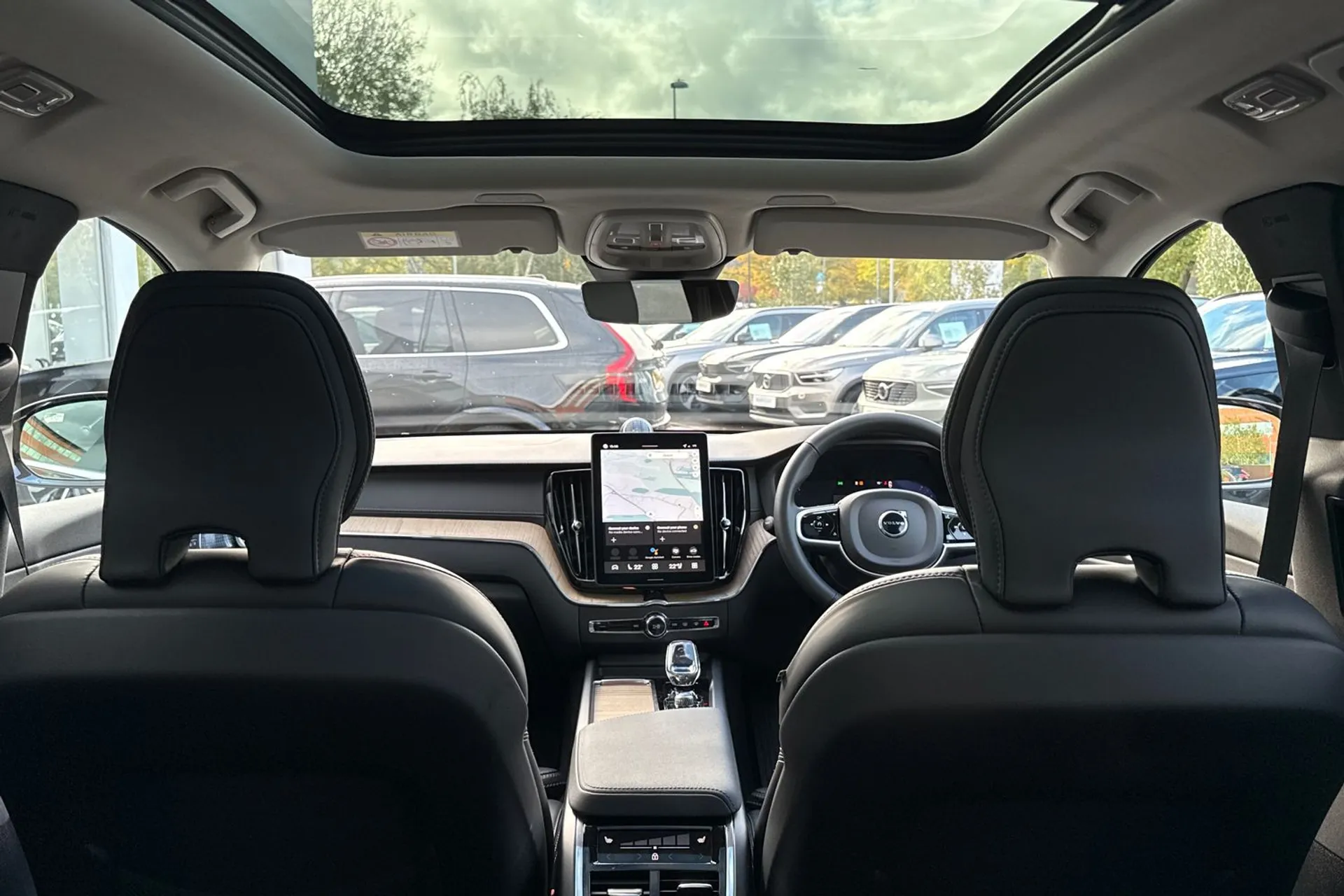 Volvo XC60 thumbnail image number 21