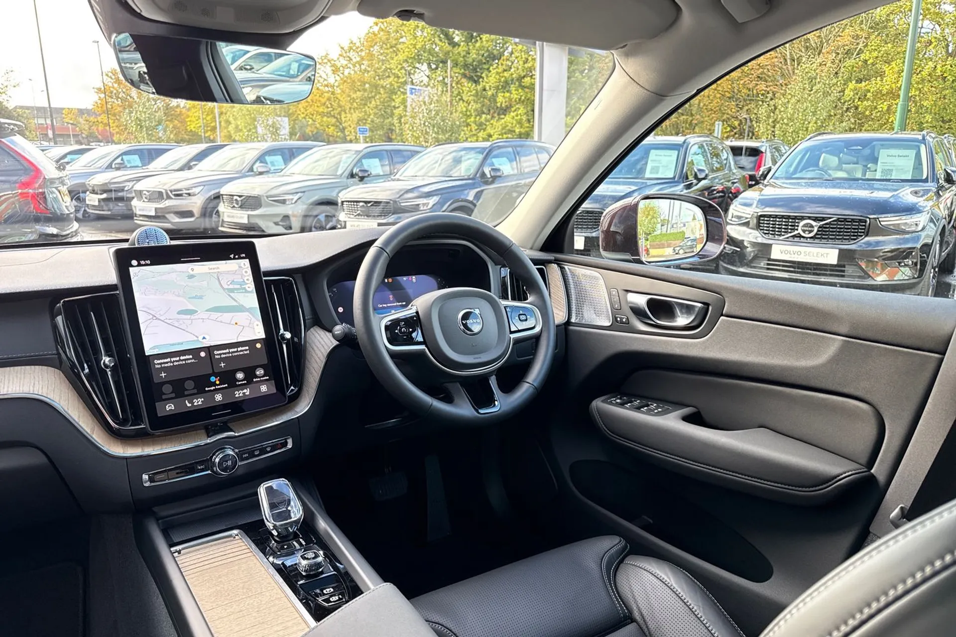 Volvo XC60 thumbnail image number 32