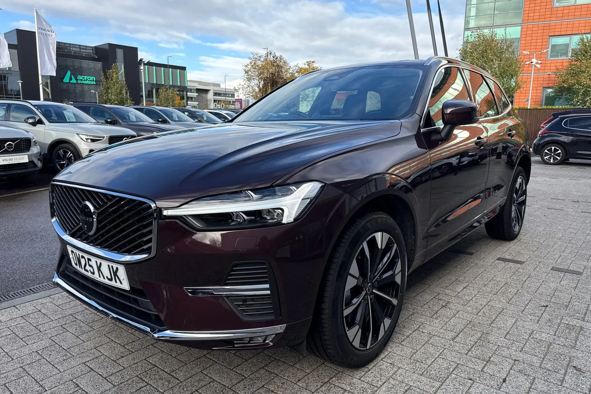 Volvo XC60 thumbnail image number 11