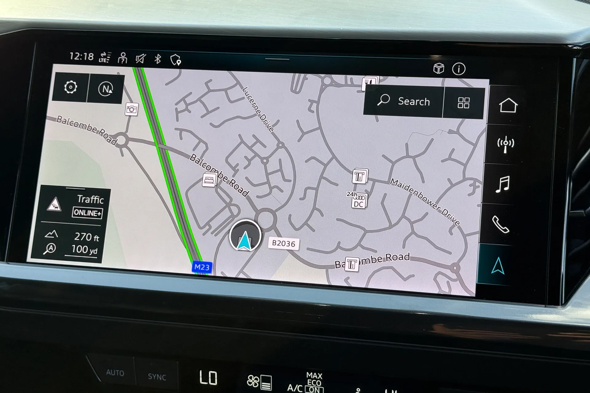 Audi Q4 thumbnail image number 6