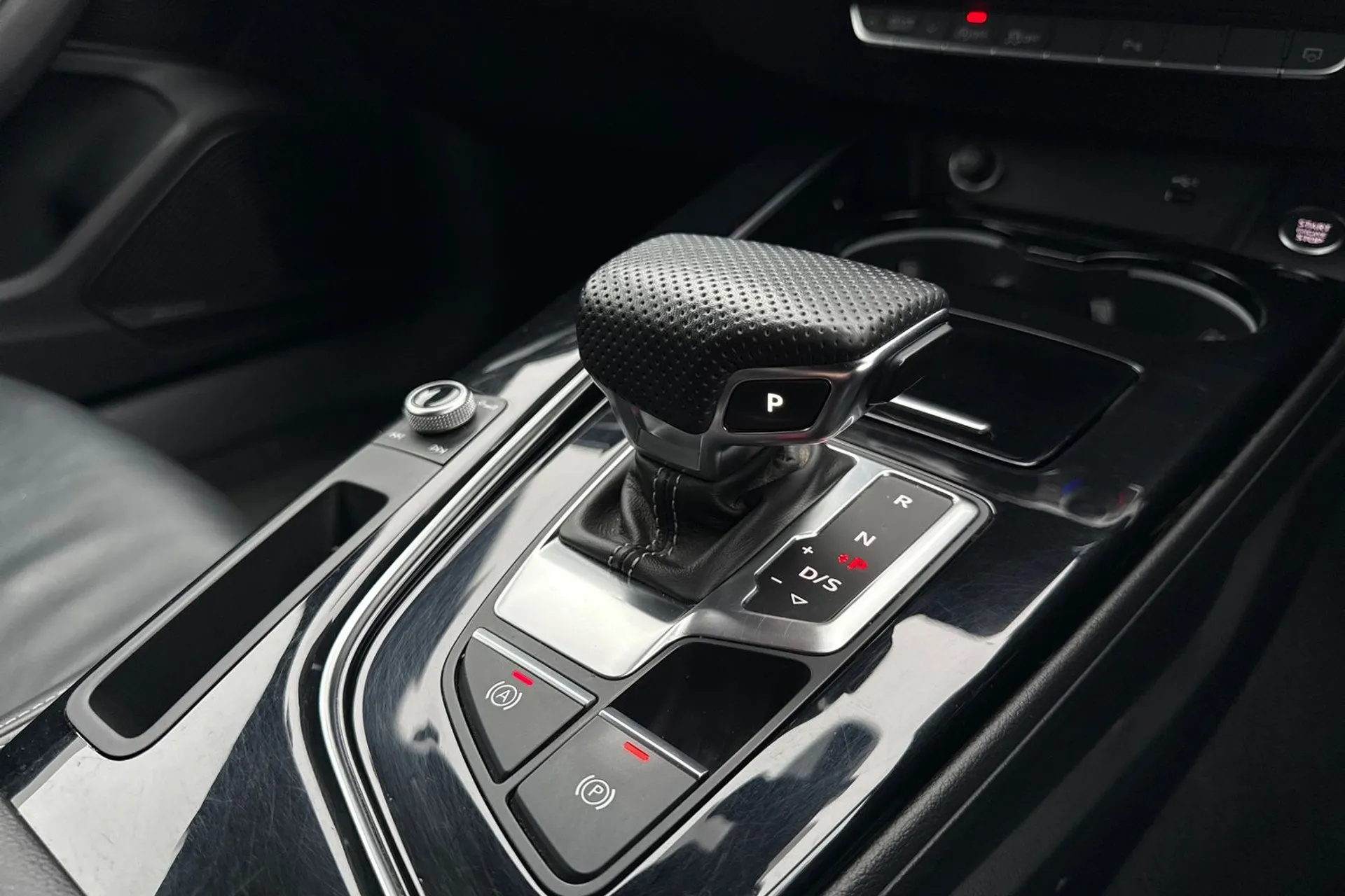 Audi A5 thumbnail image number 48