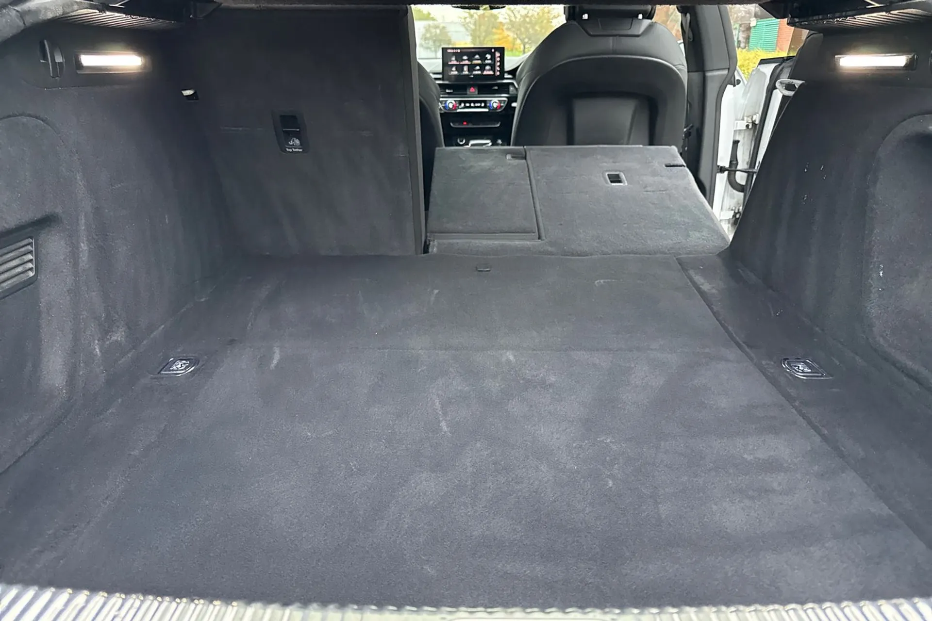 Audi A5 thumbnail image number 23