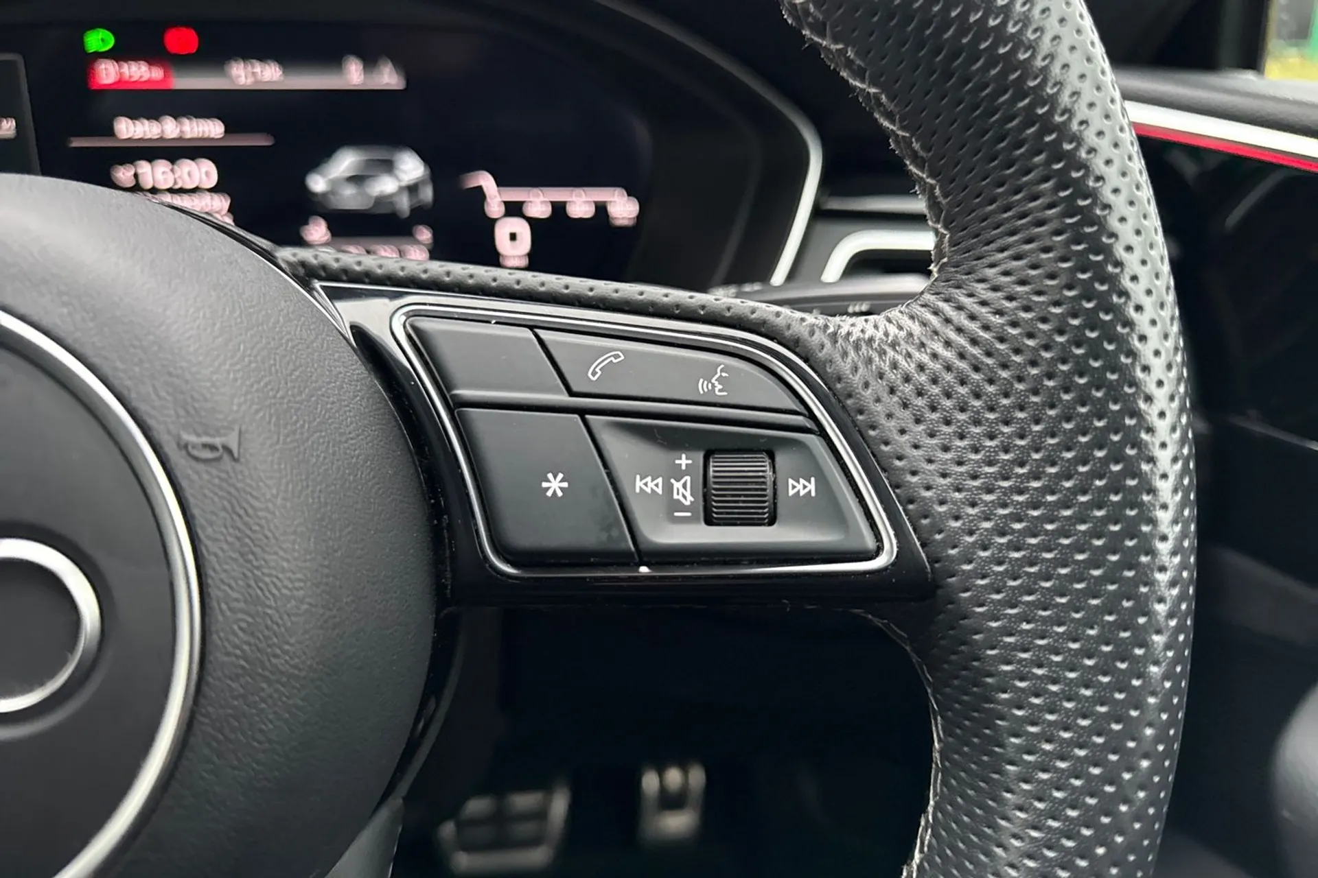 Audi A5 thumbnail image number 47