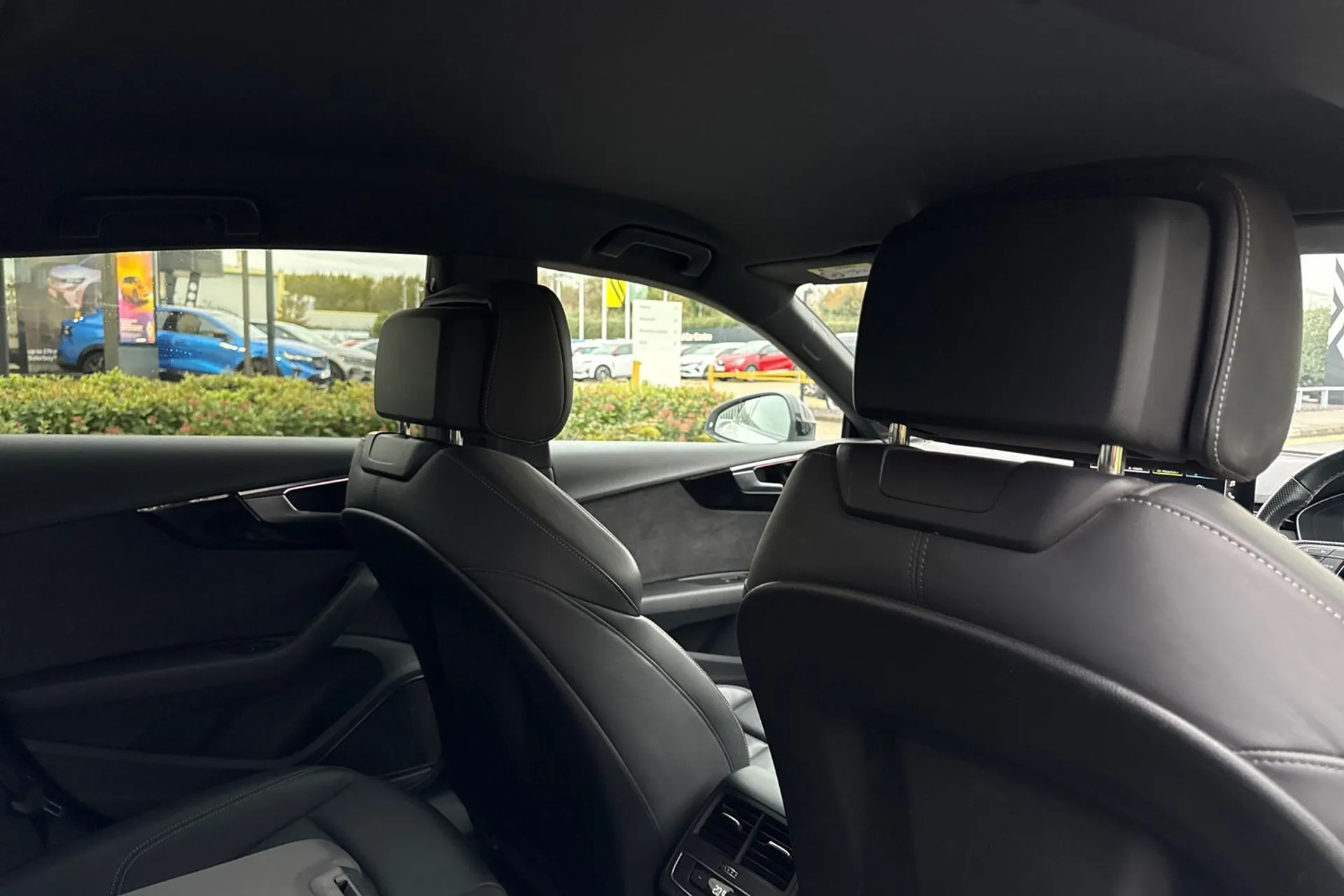 Audi A5 thumbnail image number 26