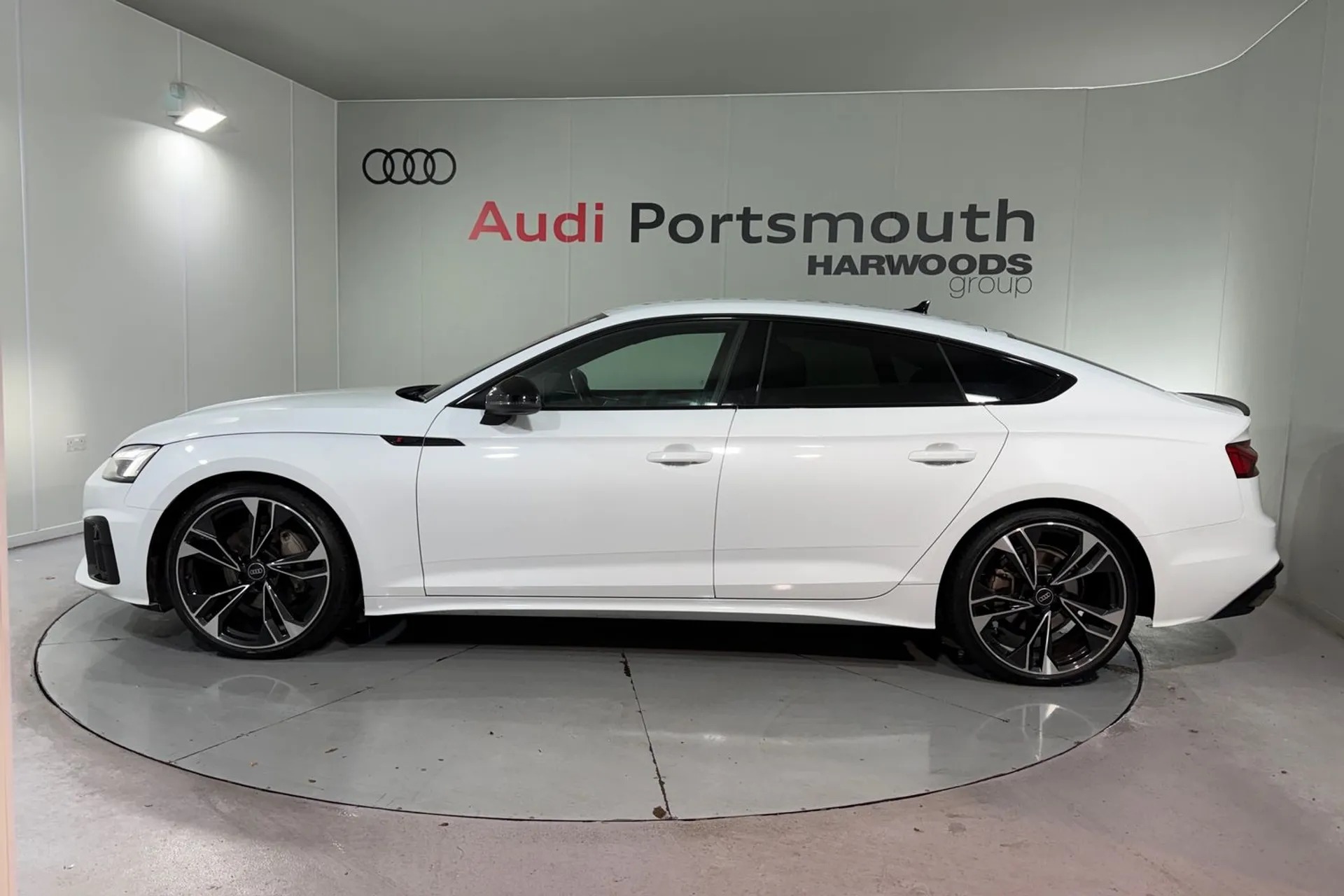 Audi A5 thumbnail image number 12