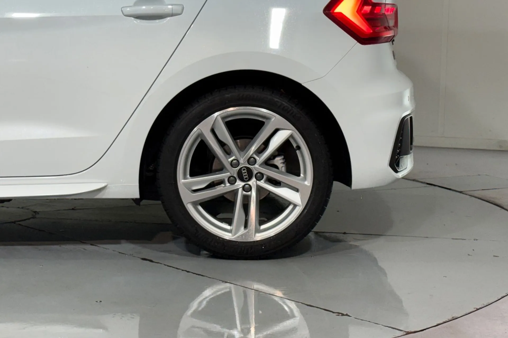 Audi A1 thumbnail image number 13