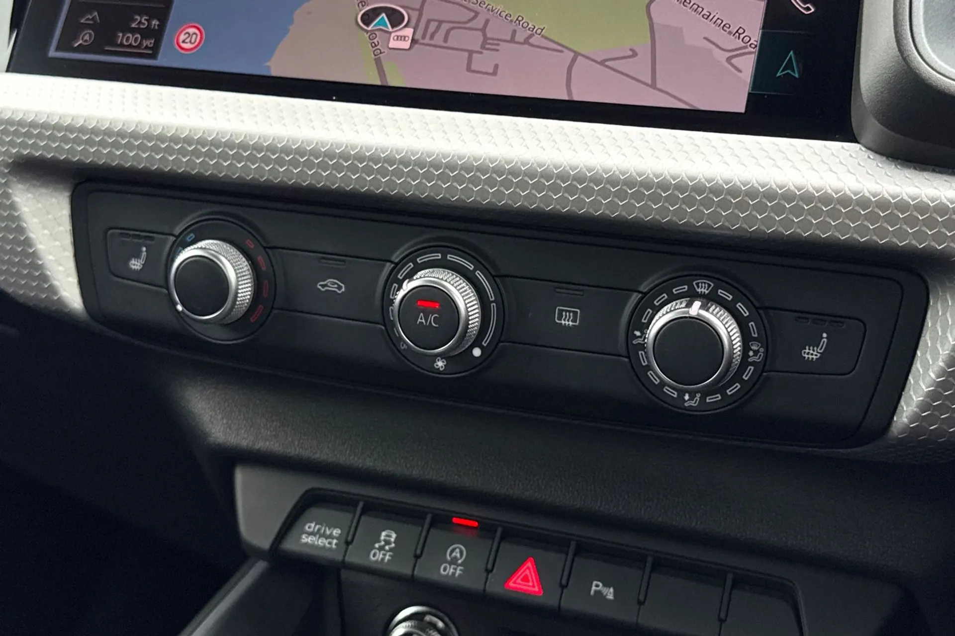 Audi A1 thumbnail image number 36