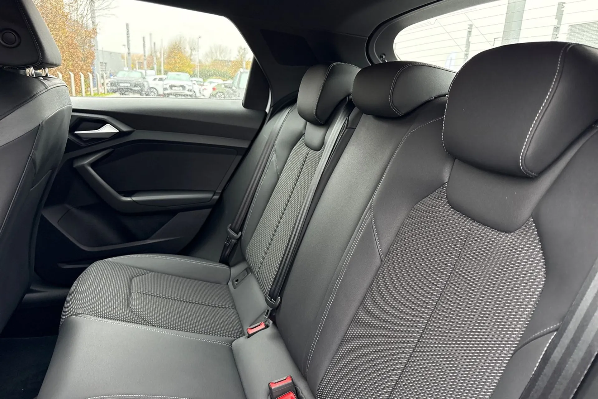 Audi A1 thumbnail image number 39