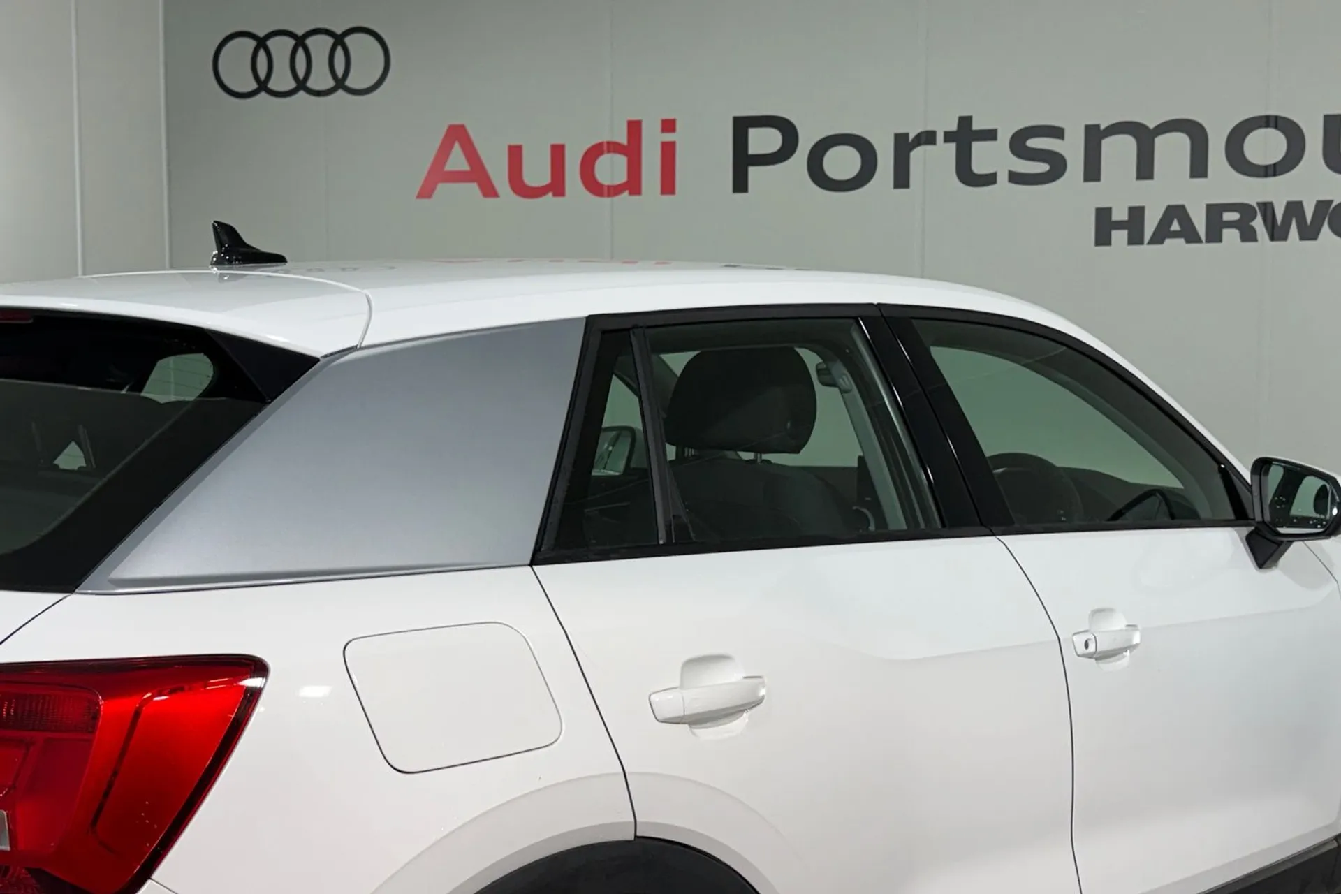 Audi Q2 thumbnail image number 13