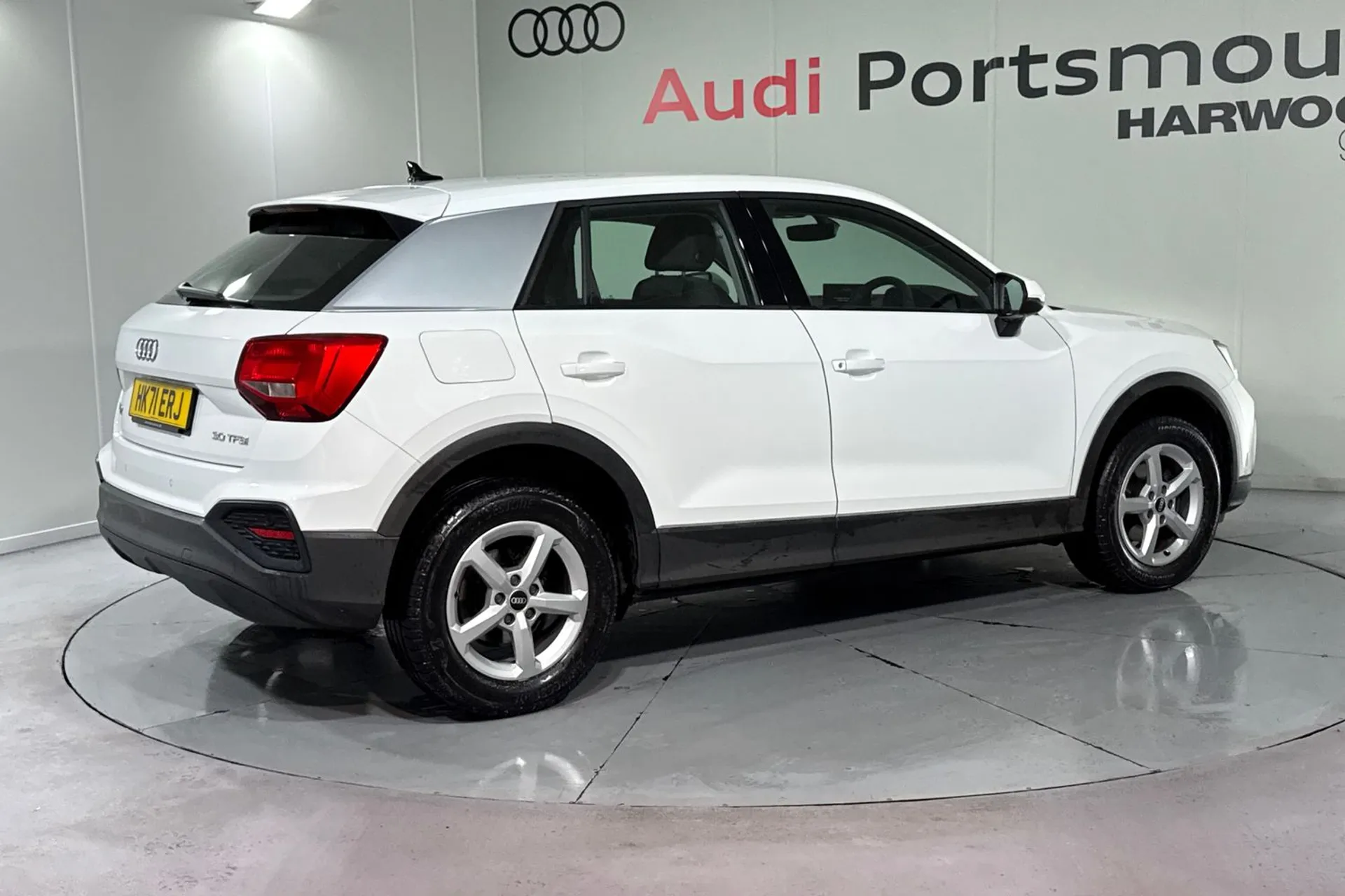 Audi Q2 thumbnail image number 8
