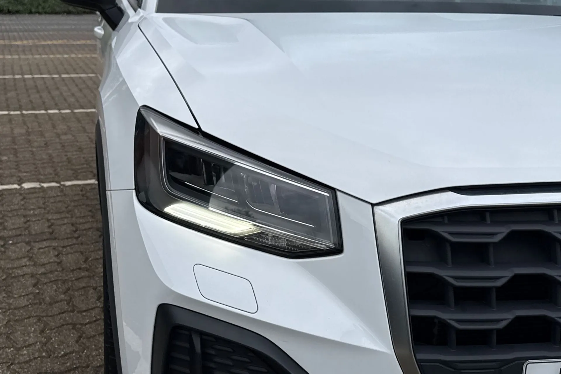 Audi Q2 thumbnail image number 20