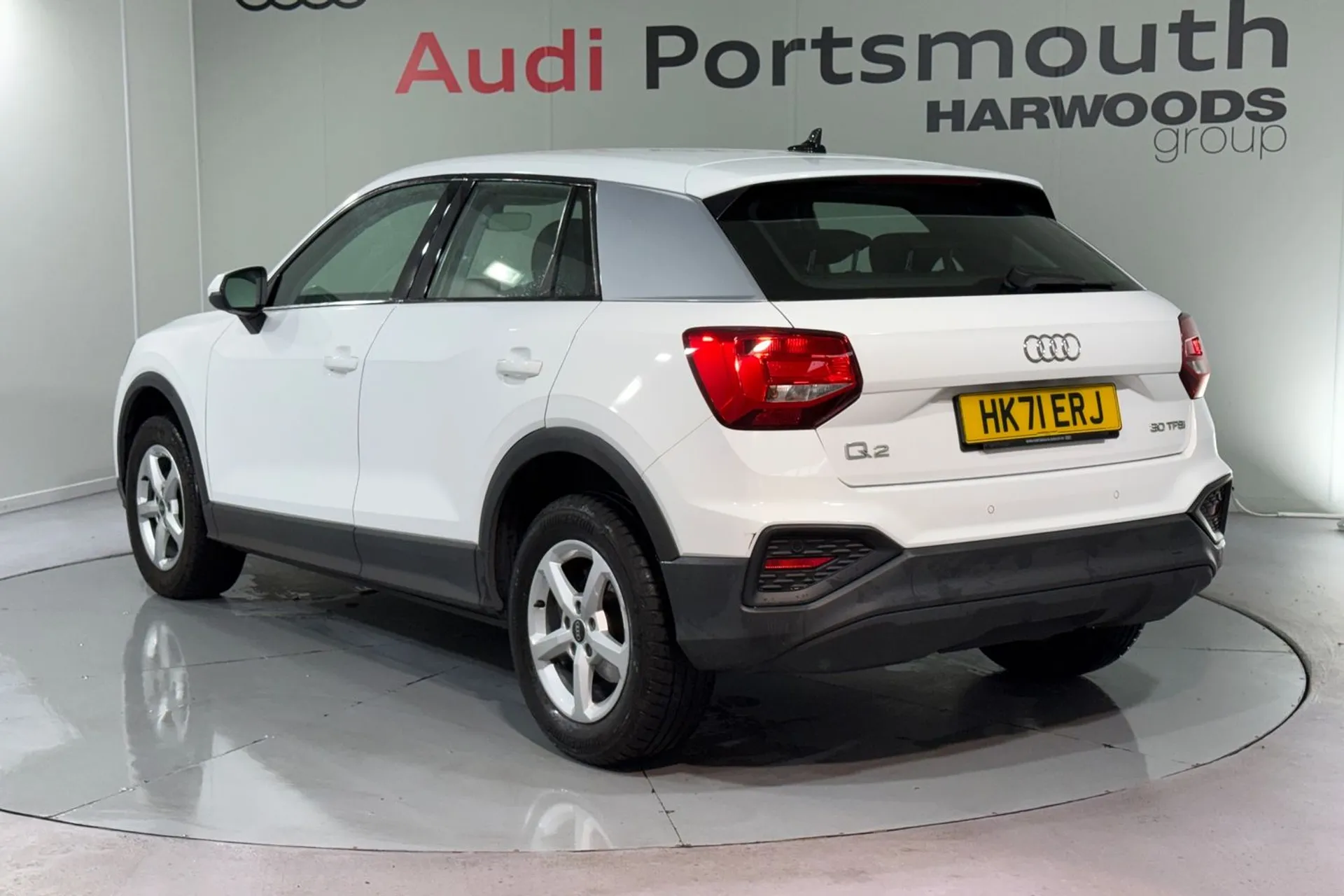 Audi Q2 thumbnail image number 10
