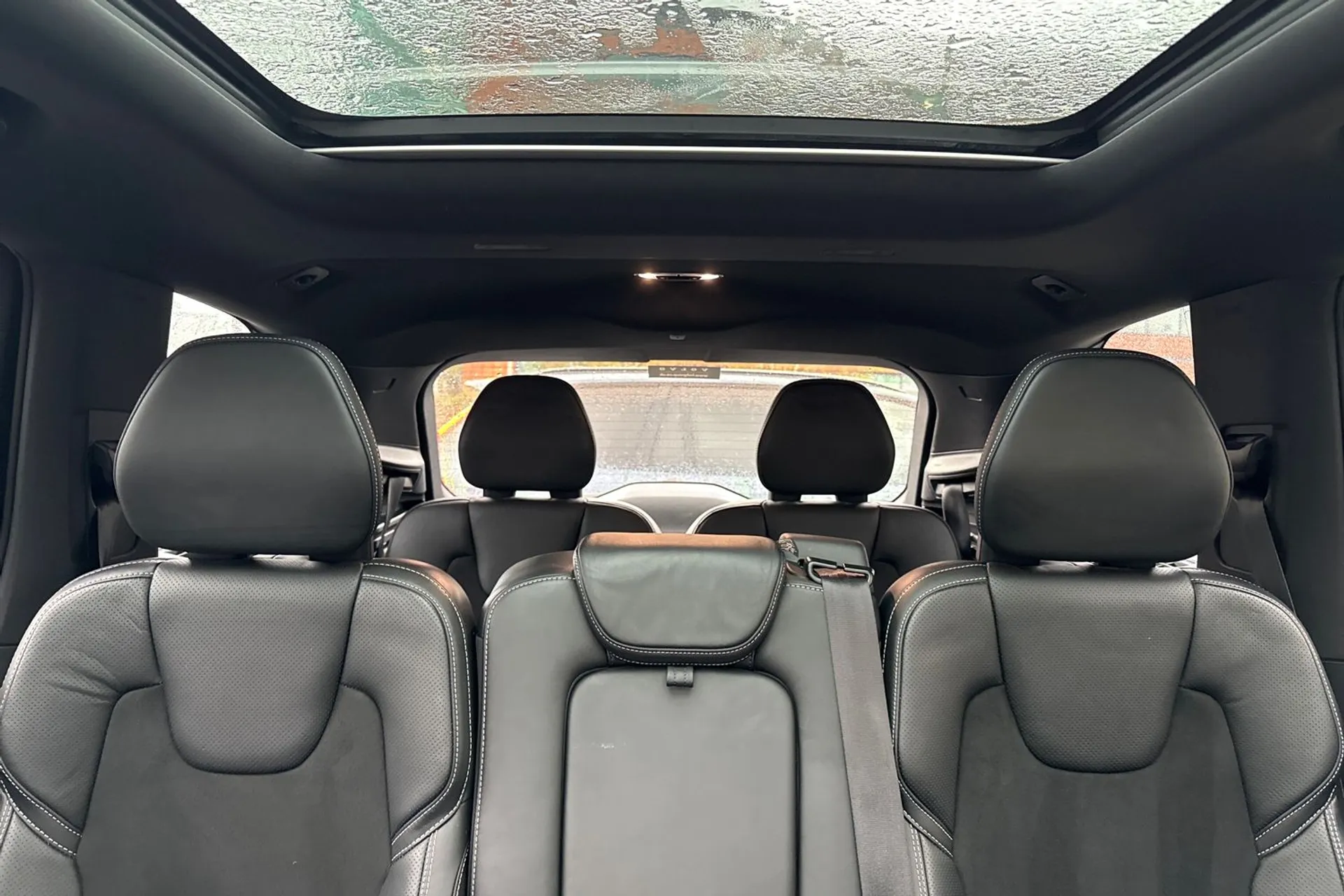 Volvo XC90 thumbnail image number 7