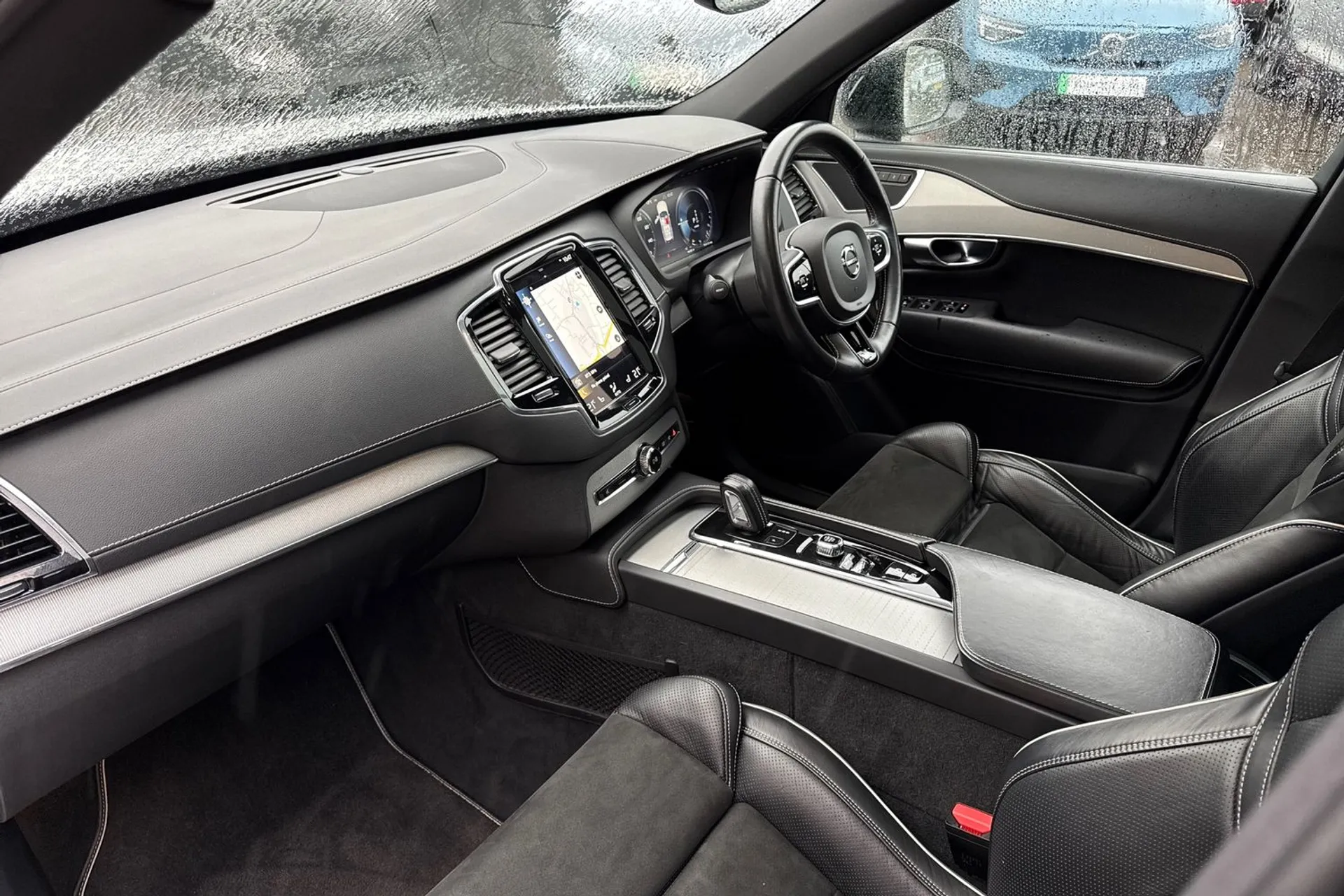 Volvo XC90 thumbnail image number 28