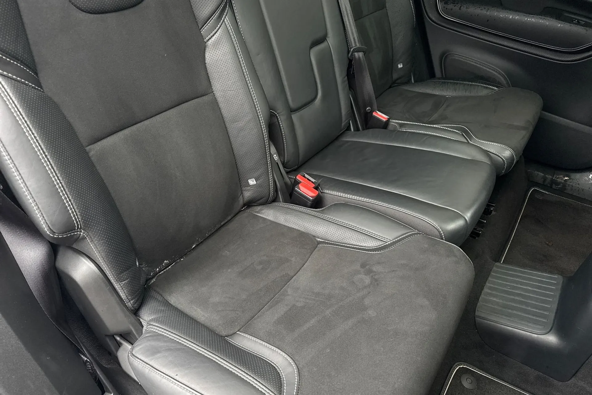 Volvo XC90 thumbnail image number 26