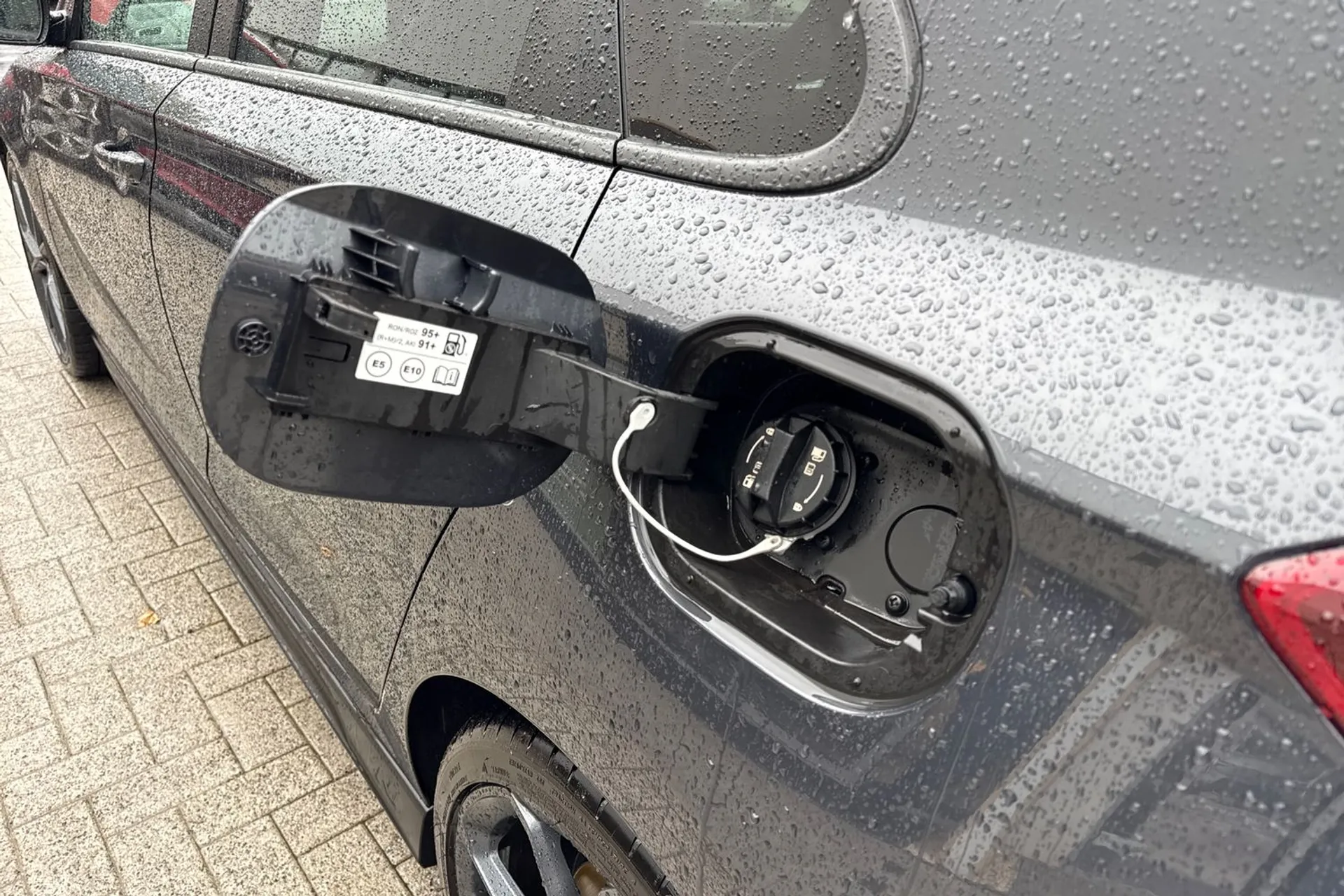 HYUNDAI I30 thumbnail image number 20