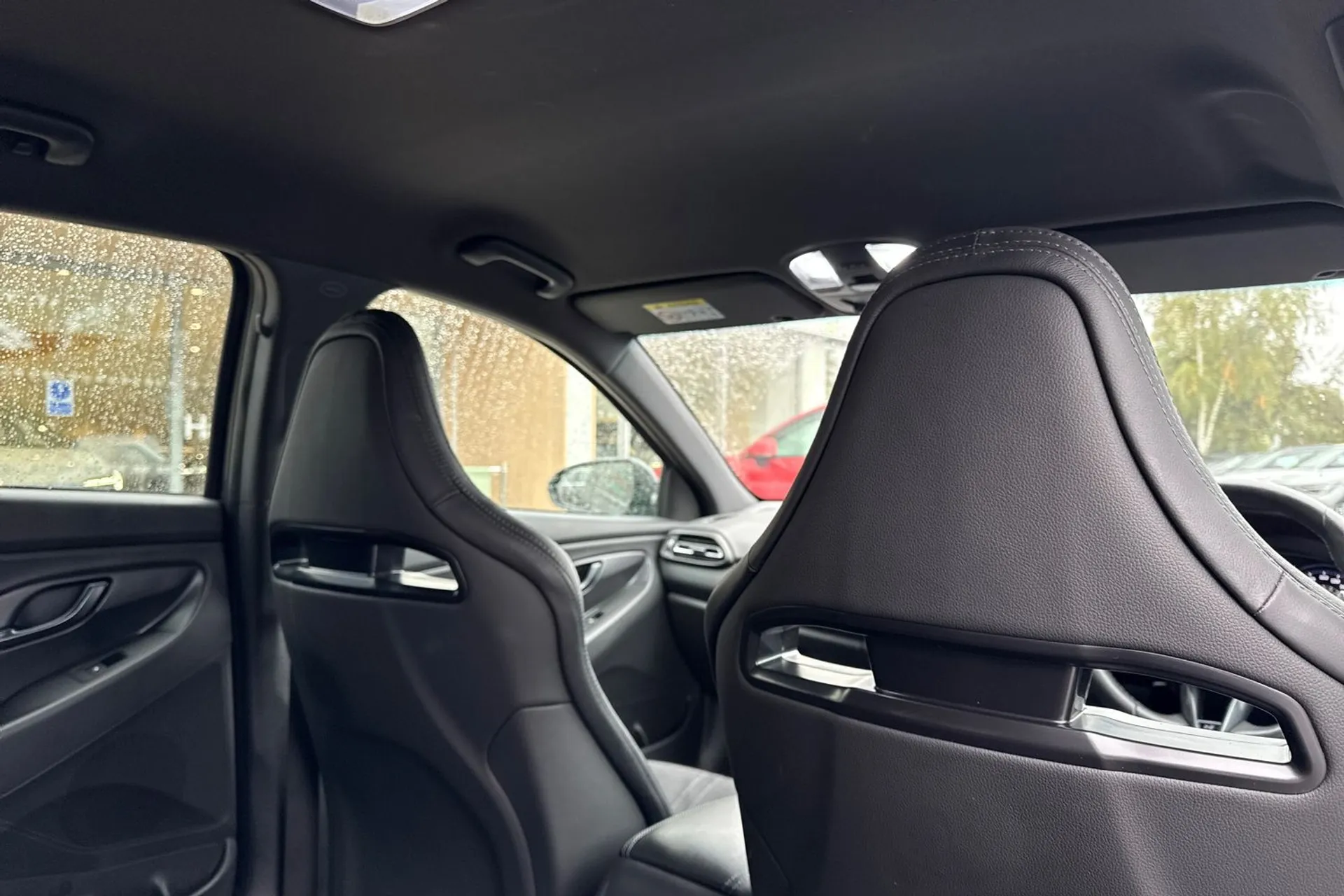 HYUNDAI I30 thumbnail image number 25