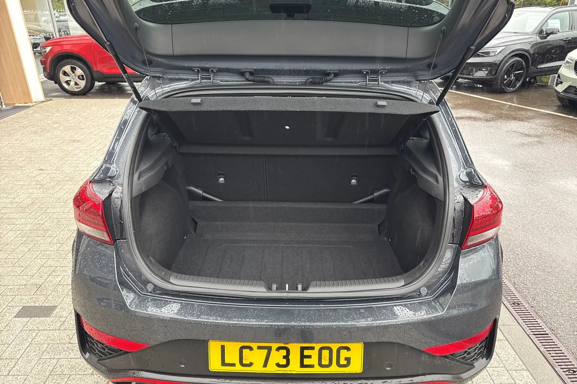 HYUNDAI I30 thumbnail image number 21