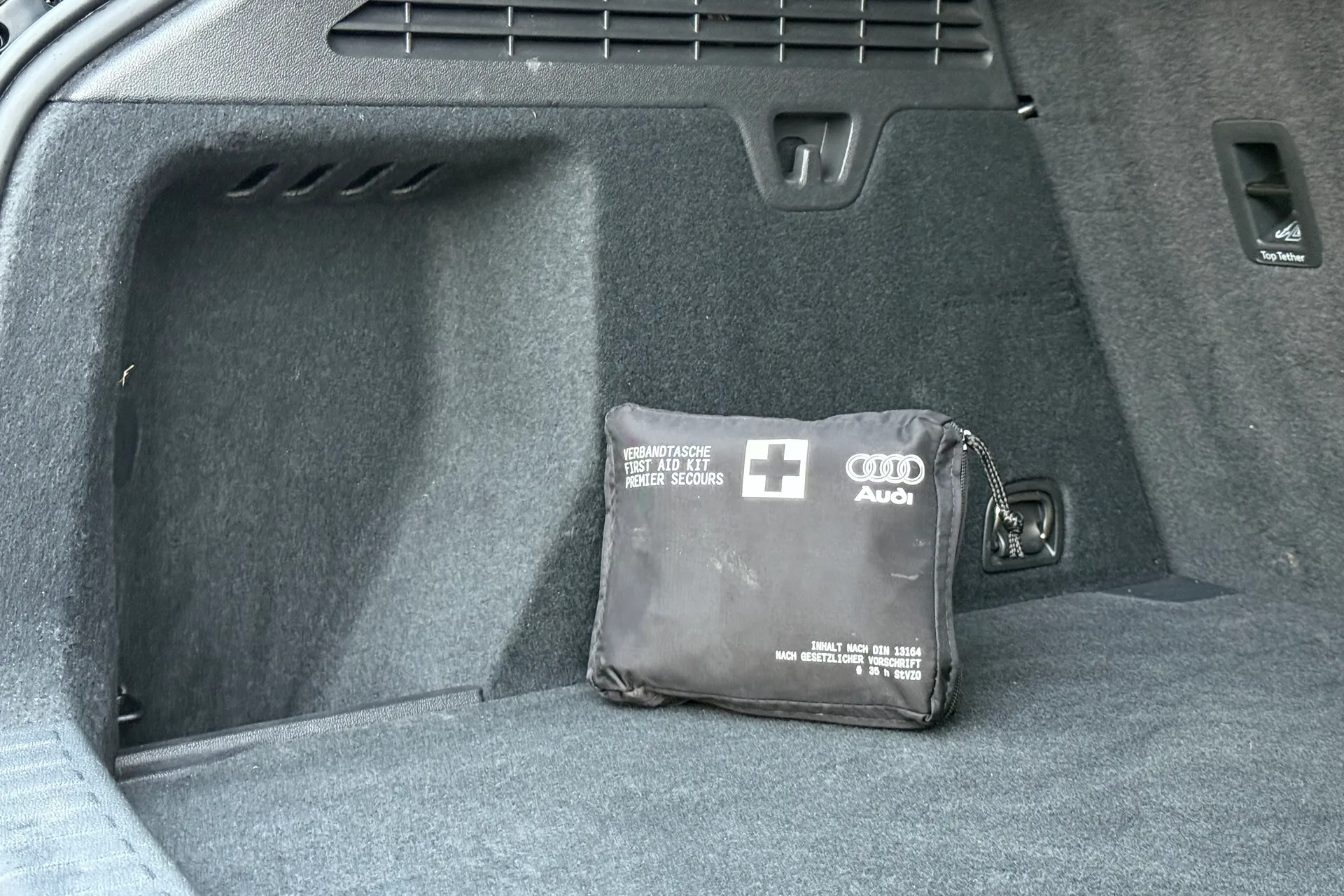 Audi A3 thumbnail image number 33