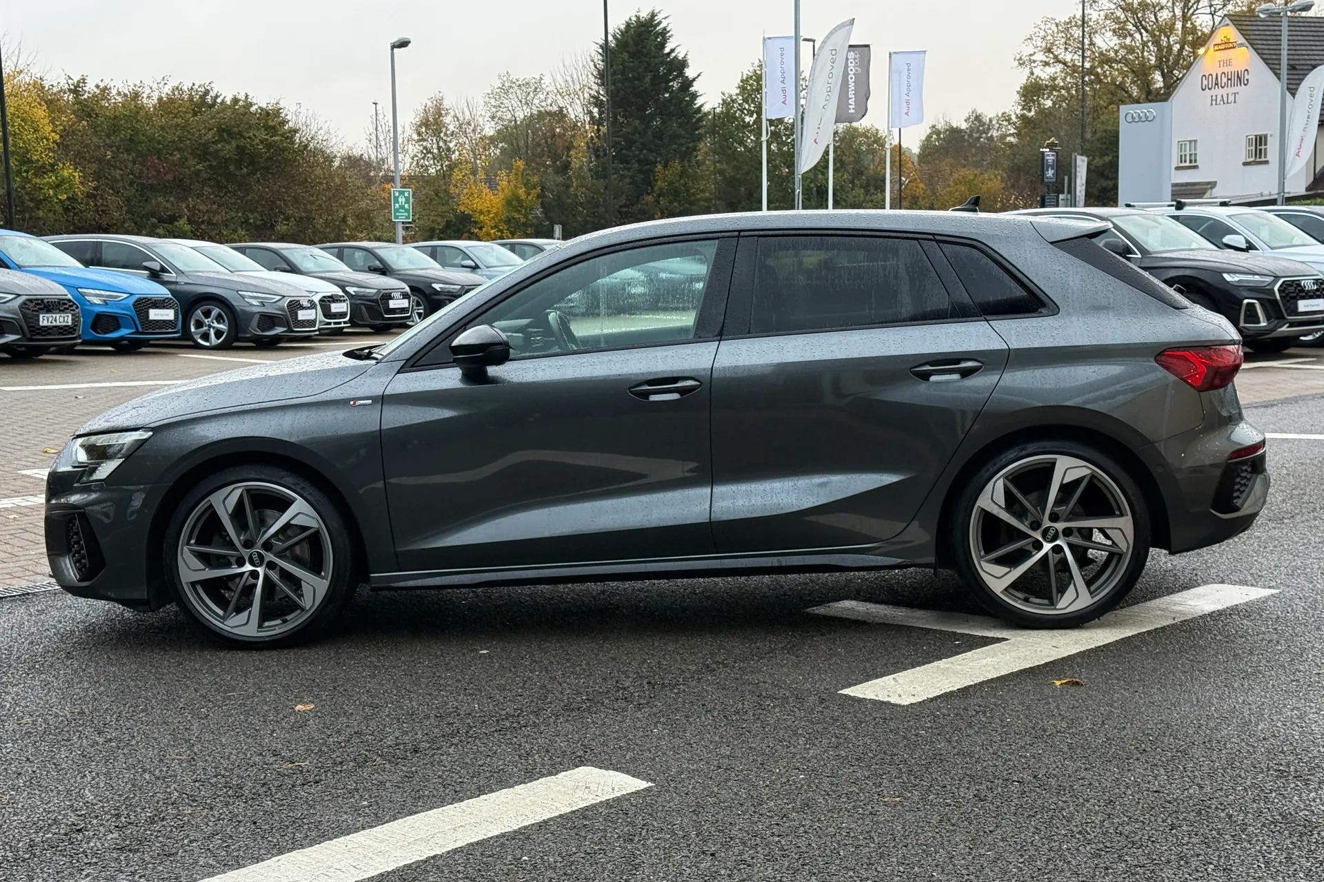 Audi A3 thumbnail image number 14